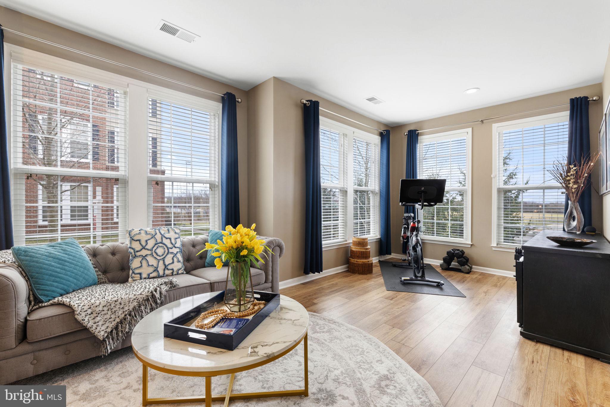 BRAMBLETON OVERLOOK - Residential