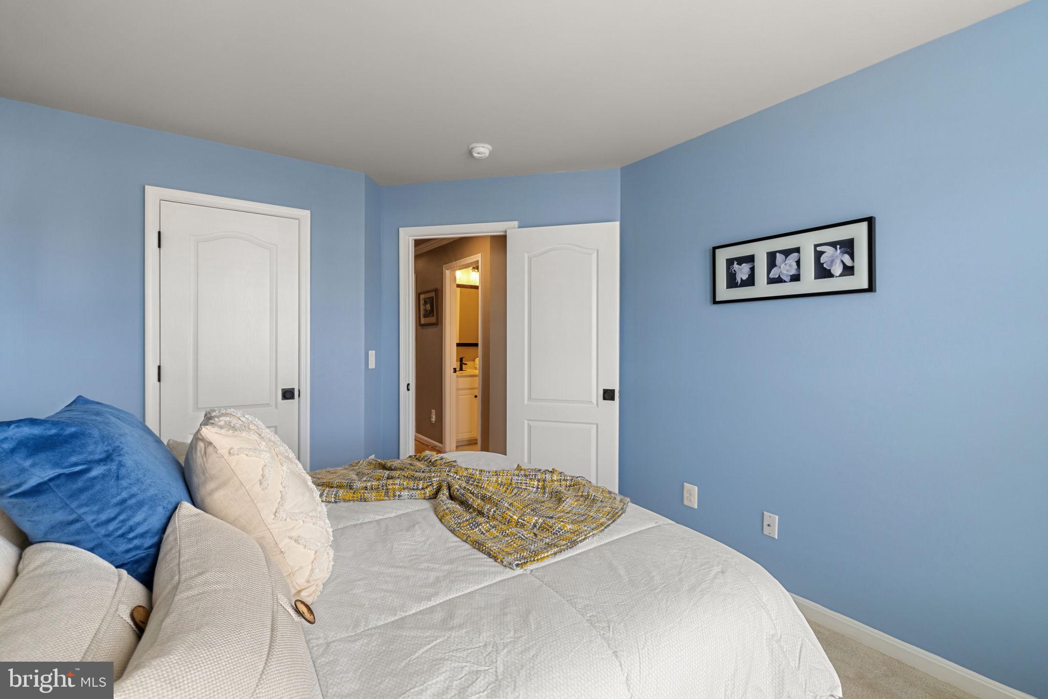 BRAMBLETON OVERLOOK - Residential