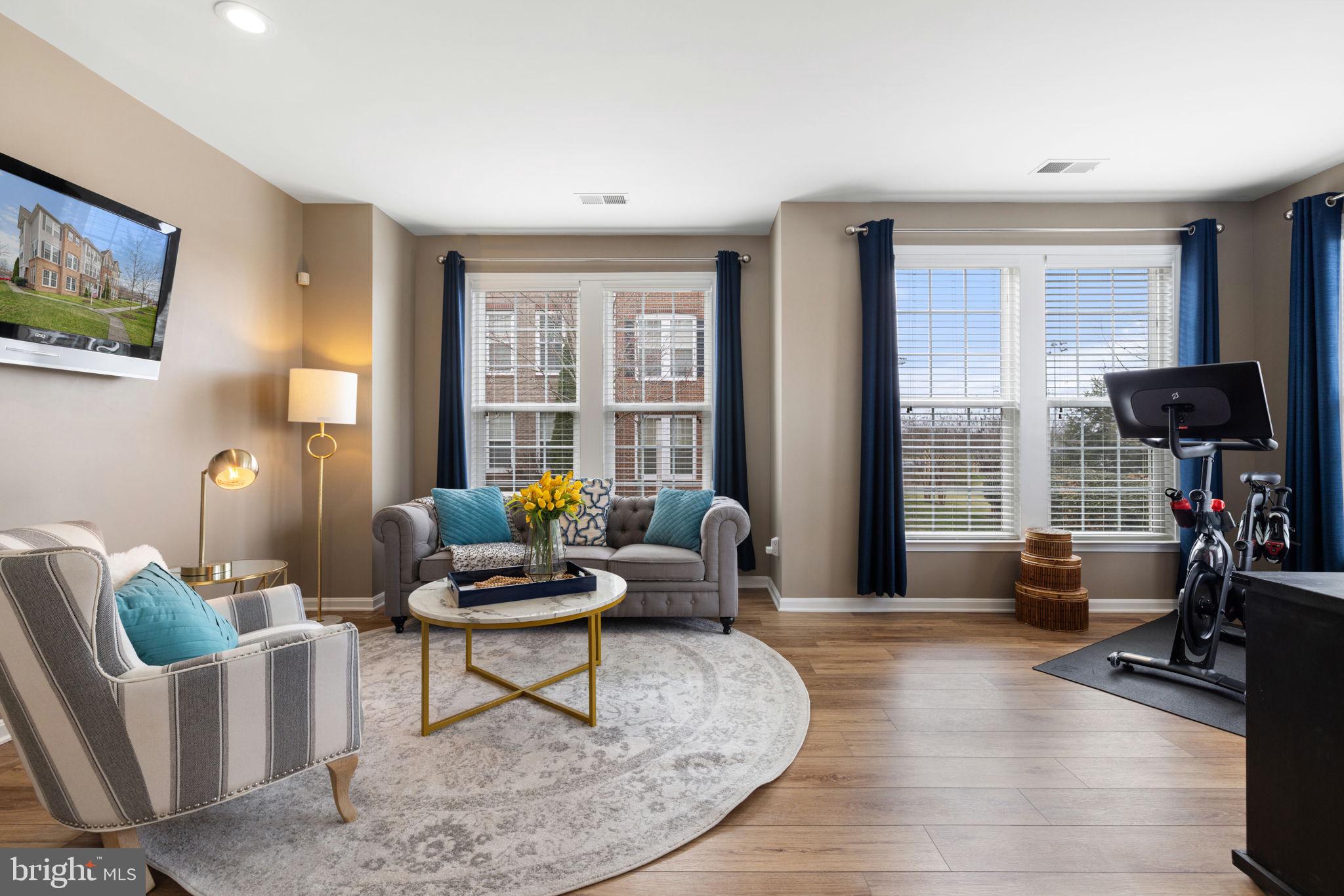 BRAMBLETON OVERLOOK - Residential