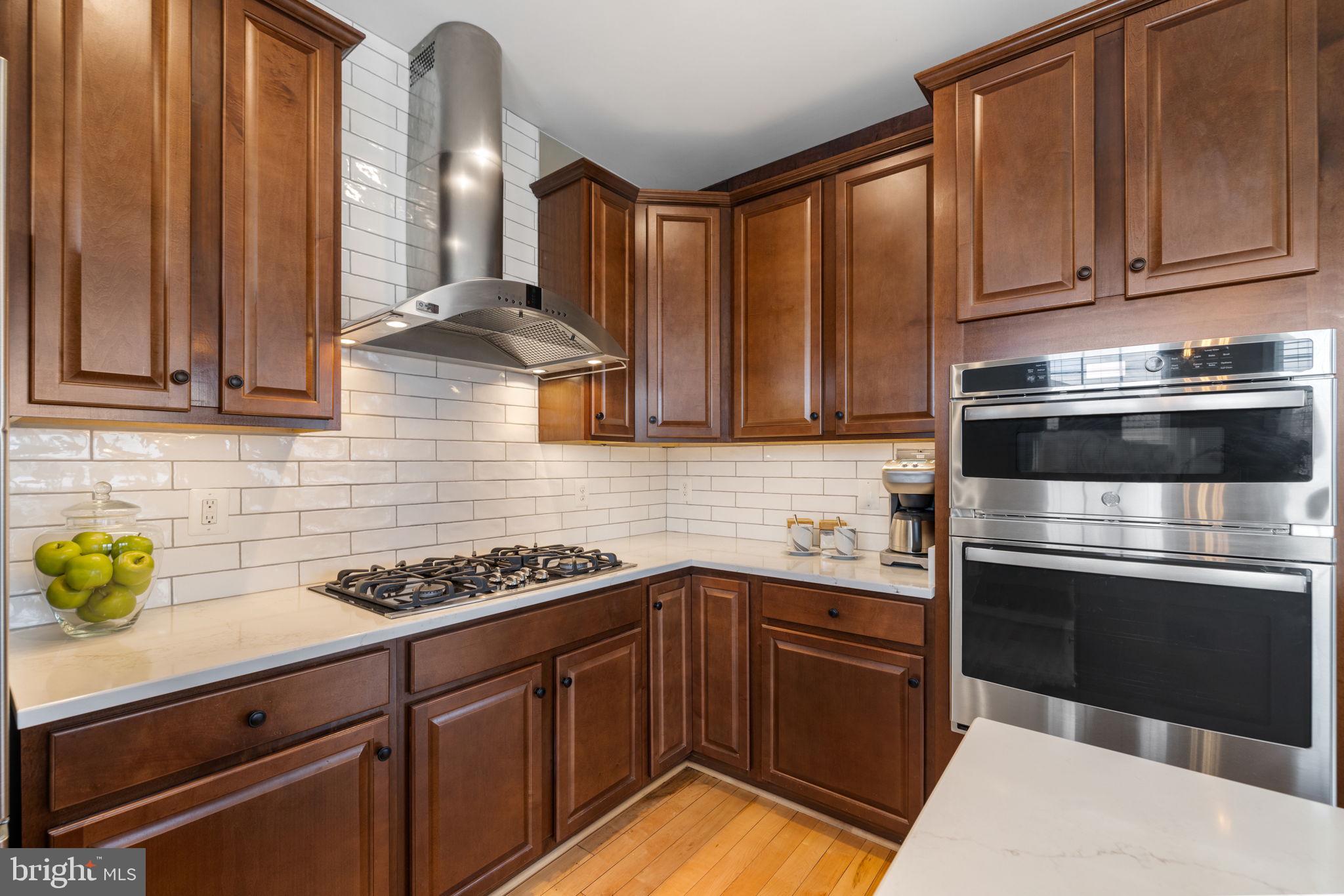 BRAMBLETON OVERLOOK - Residential