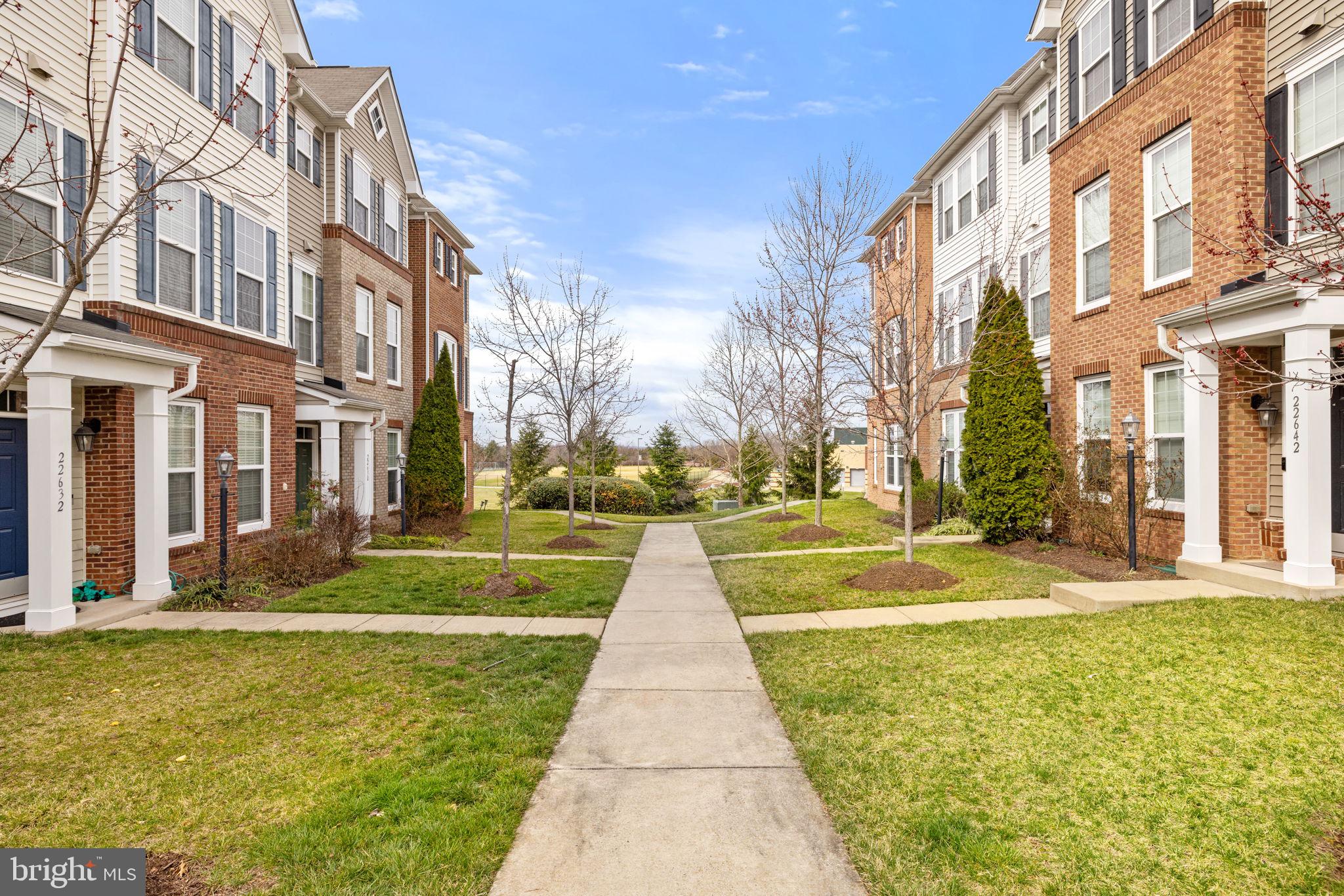 BRAMBLETON OVERLOOK - Residential