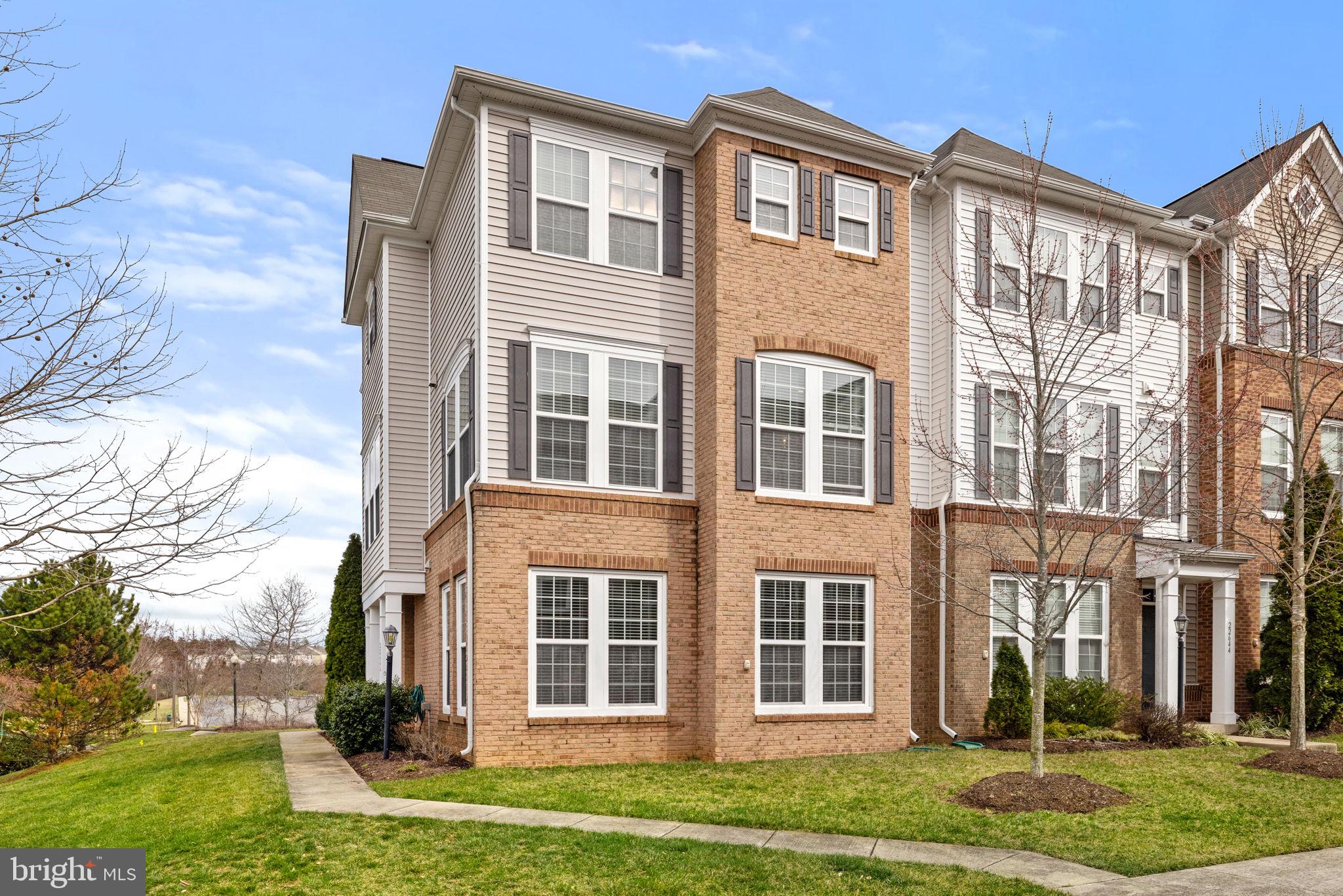 BRAMBLETON OVERLOOK - Residential