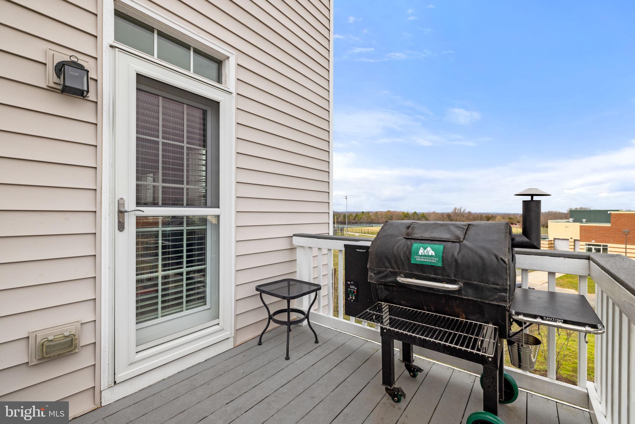 BRAMBLETON OVERLOOK - Residential