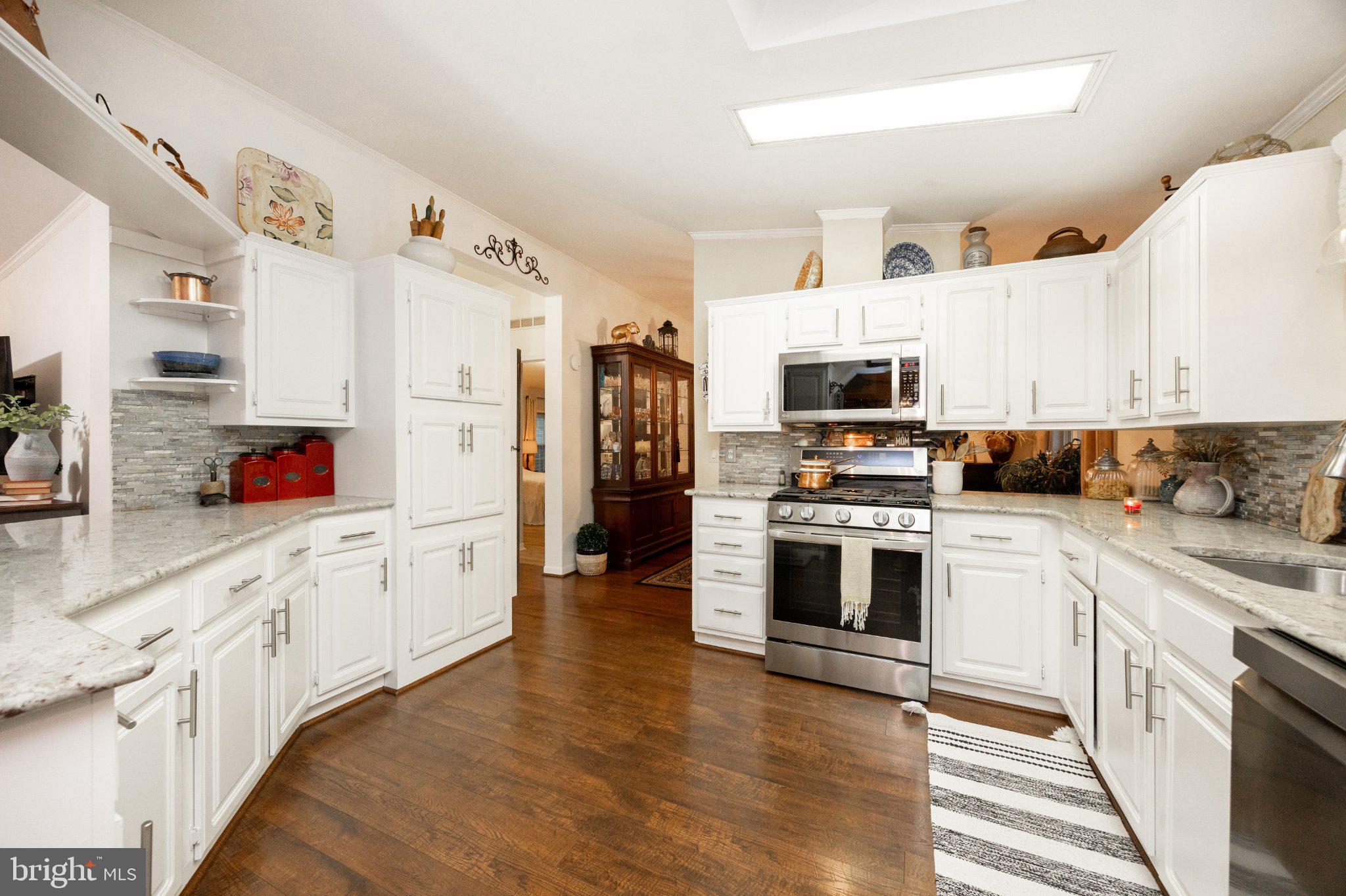 WILLOW RUN - Residential