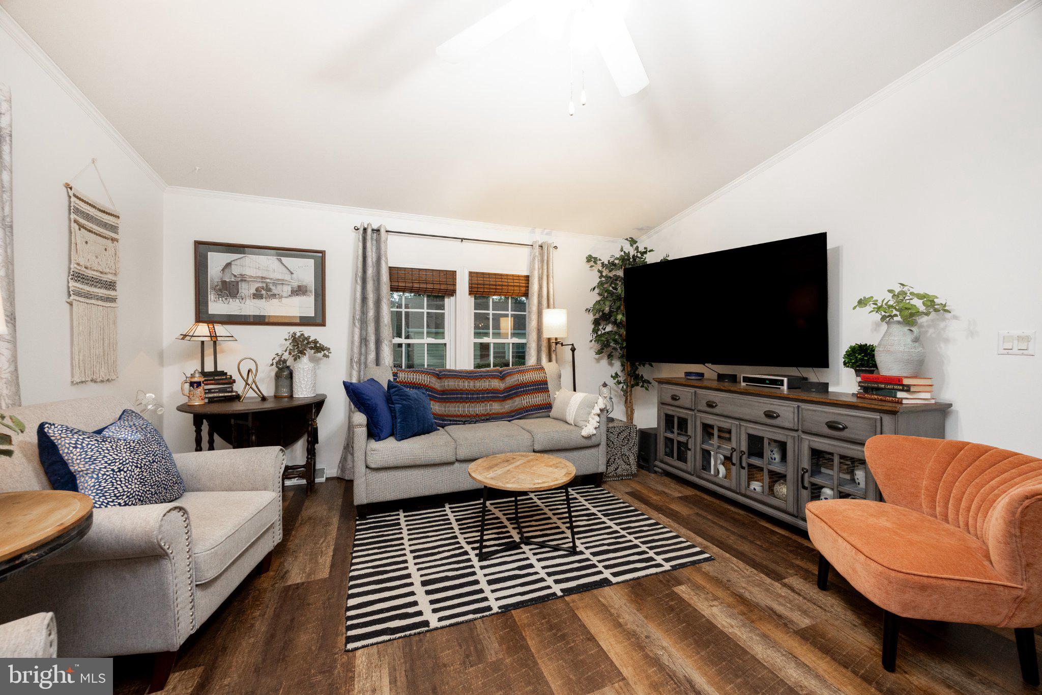WILLOW RUN - Residential