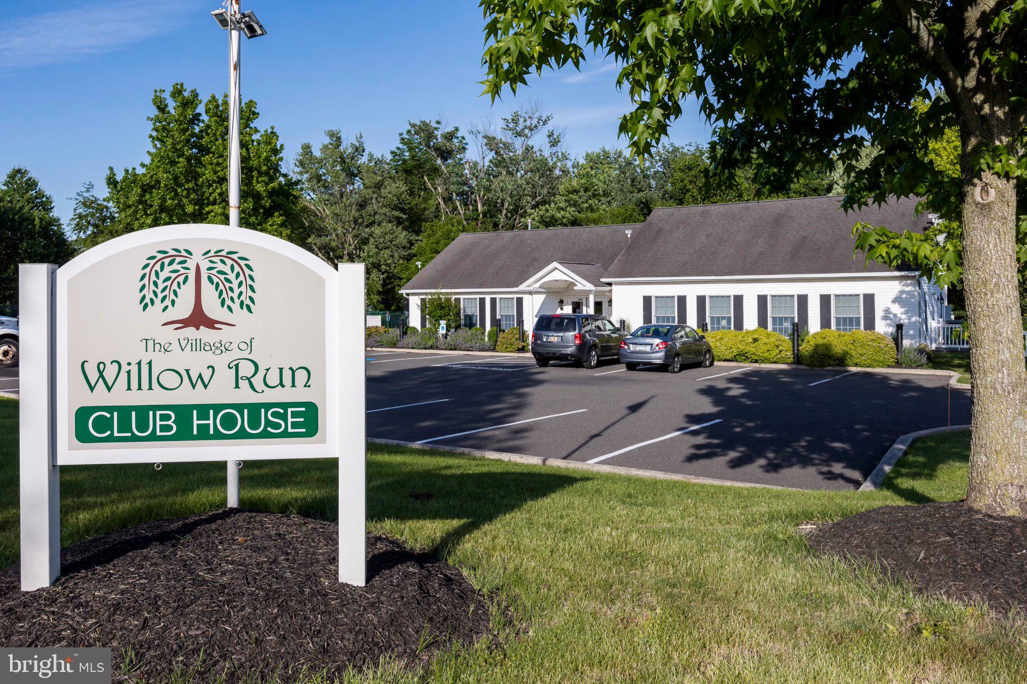 WILLOW RUN - Residential