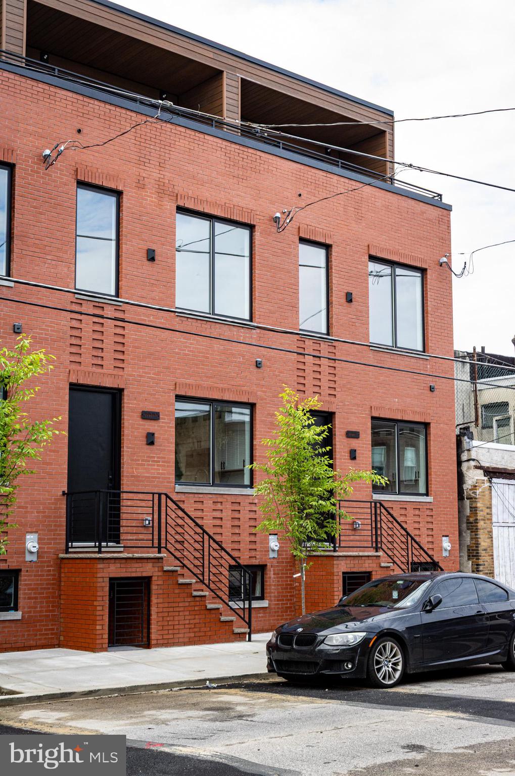 PORT RICHMOND - Residential
