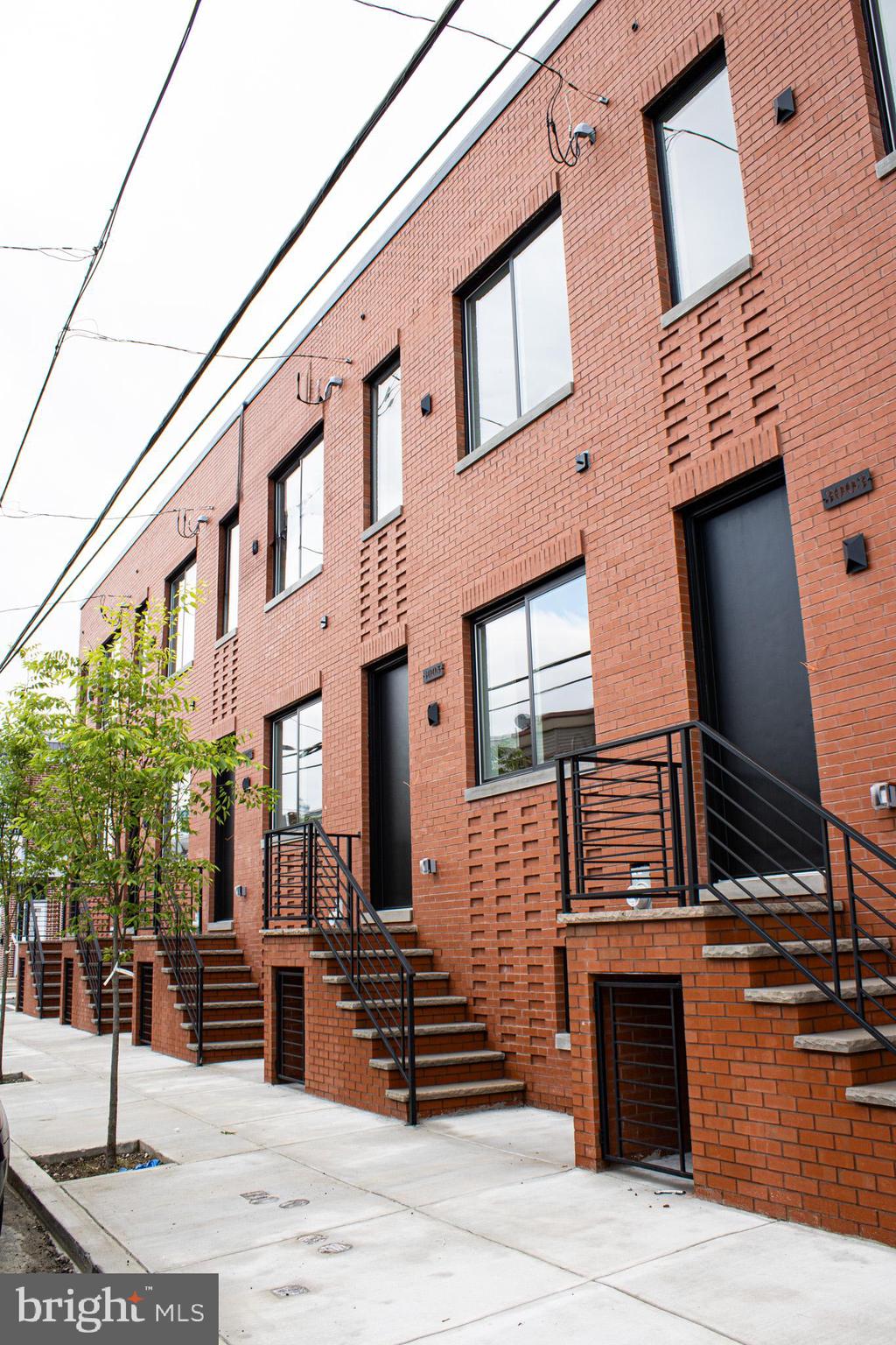 PORT RICHMOND - Residential
