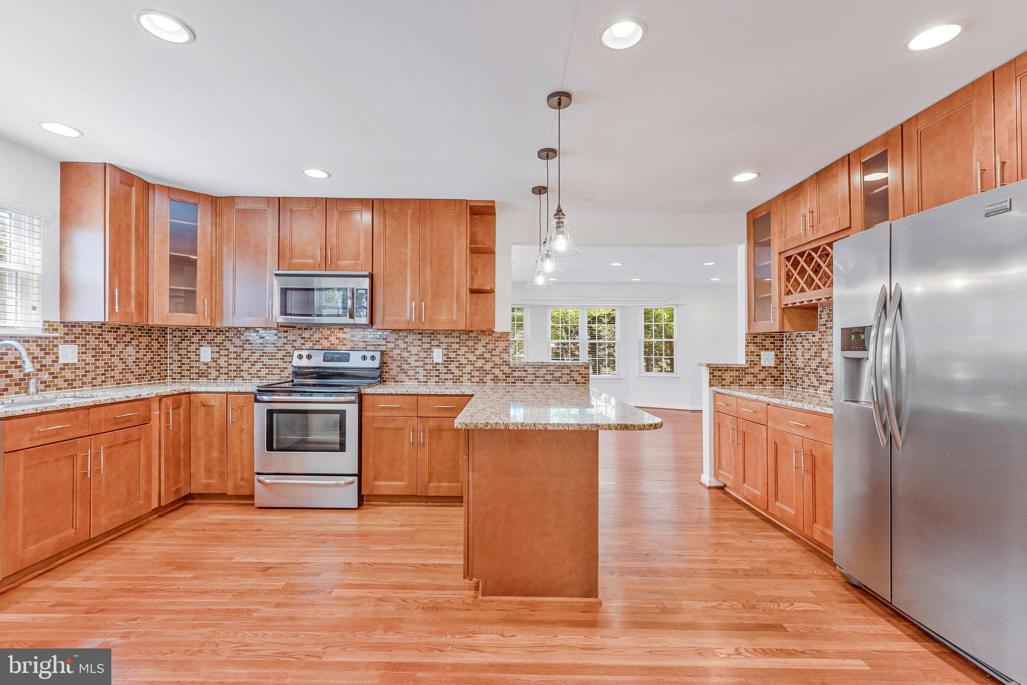 3683 BLENHEIM BOULEVARD