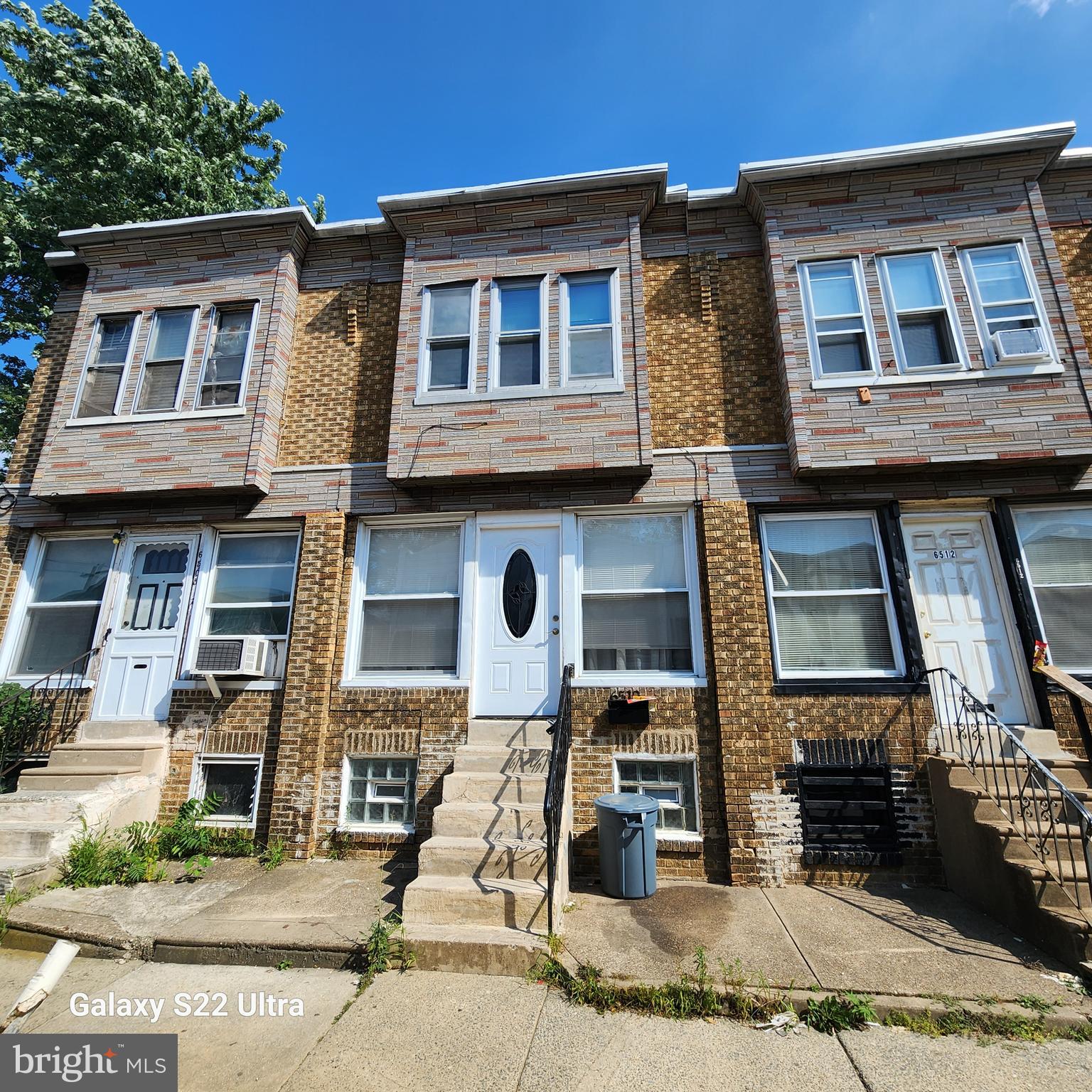 Welcome to 6510 Regent! This beautifully renovated (recently) 3-bedroom, 2-bath townhome offers approx. 1,680 sq ft of thoughtfully updated space—all listed at just $200,000.
This home boasts a newer roof, HVAC system, water heater, electric panel, and windows throughout. LED recessed lighting throughout makes the interior shine. Open-concept main level showcasing the kitchen. Laminate flooring and an insulated front door for energy efficiency. Kitchen featuring white shaker cabinetry, granite countertops, subway tile backsplash, drop-in sink, disposal, and stainless-steel appliances (Fridge with water/ice, dishwasher, built-in microwave over gas range) . Mud room off the kitchen opens to a paved, fenced backyard via a second insulated door. Fully finished basement offers 560 sq ft; includes newer bathroom with a tile stall shower, vanity, toilet, newer window, washer/dryer hookups, and more recessed lighting. Central A/C and gas heating, large basement, and no HOA fees.
Extras & Practical Perks:
Built in 1920, townhome style, 3 stories, lot size 937 sq ft, located in the Elmwood Park neighborhood of Paschall (19142)
Acceptable financing includes Conventional, FHA, VA, and cash options
And remember — this home may qualify first-time homebuyers for down‑payment assistance and special financing programs. Ask for details and see how you could score with less cash out of pocket.
Schedule your showing today.