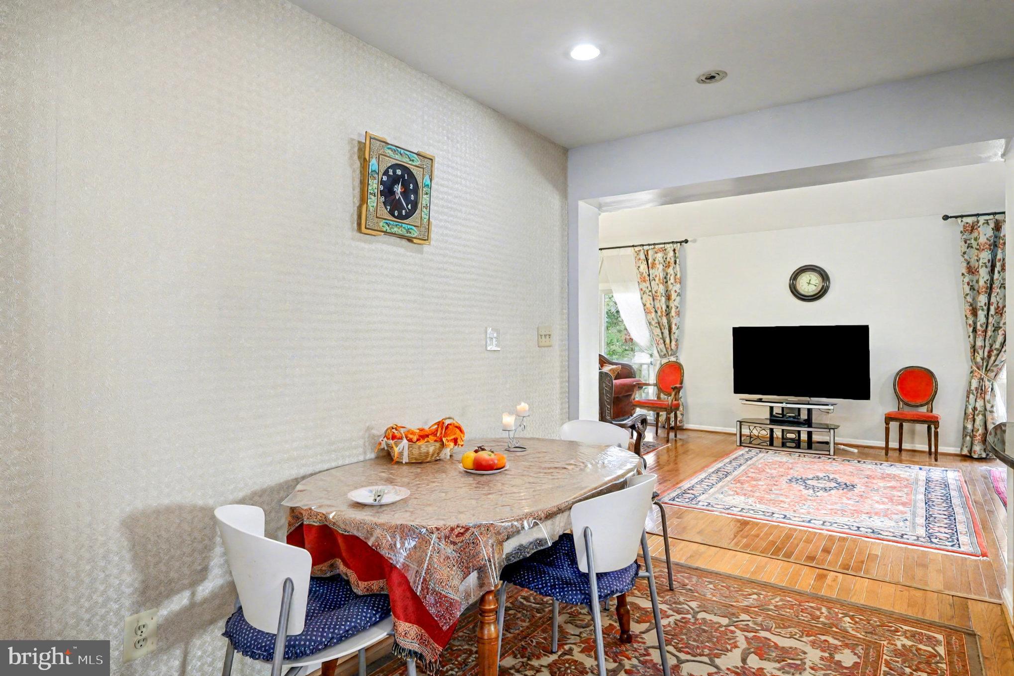 MUNSON HILL - Residential