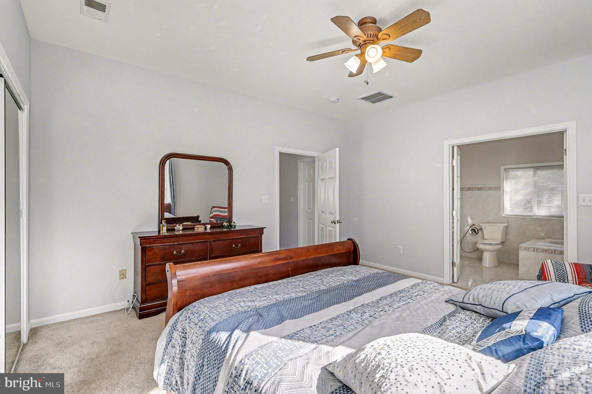 MUNSON HILL - Residential