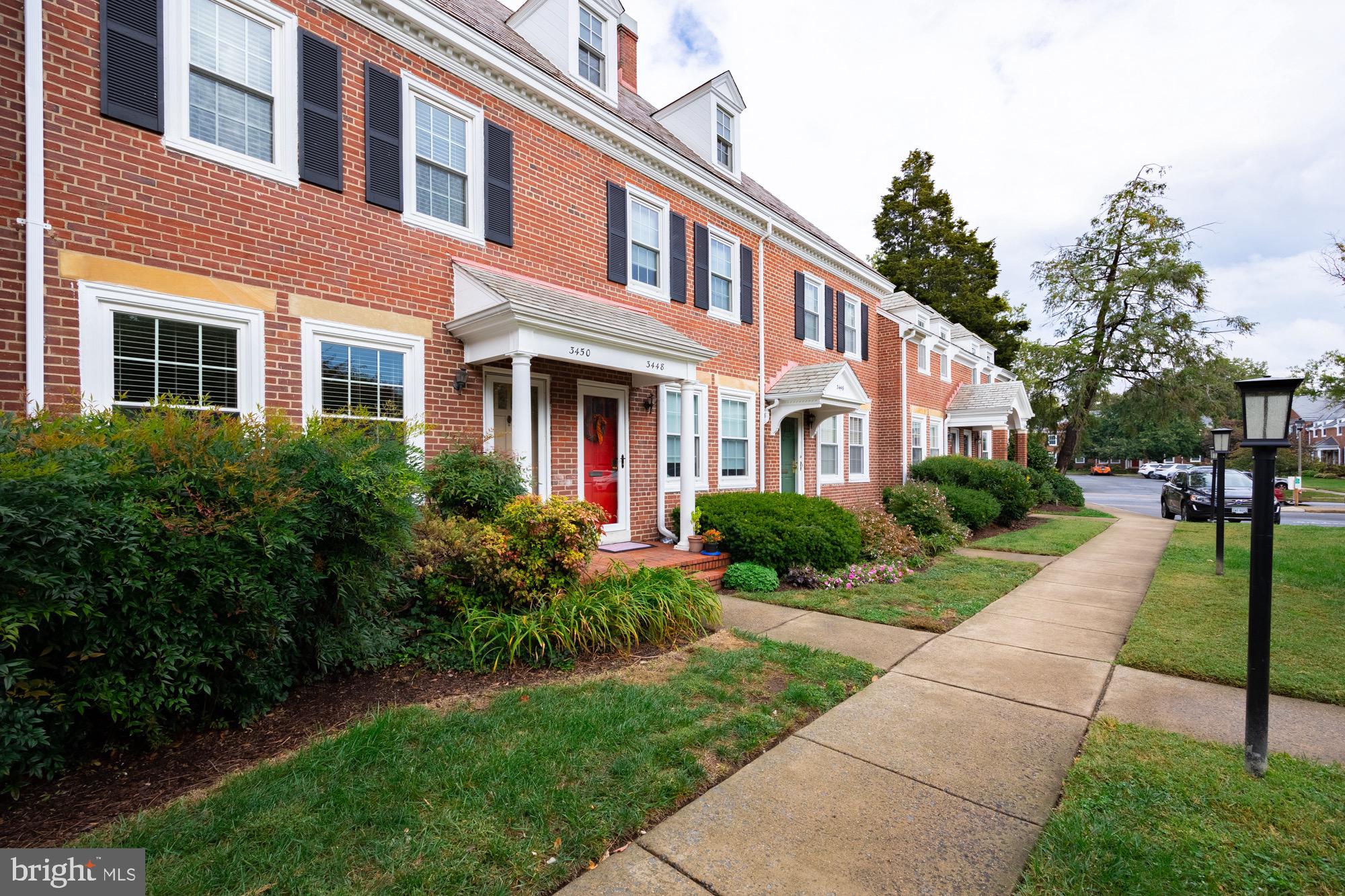 FAIRLINGTON MEADOWS - Residential Lease