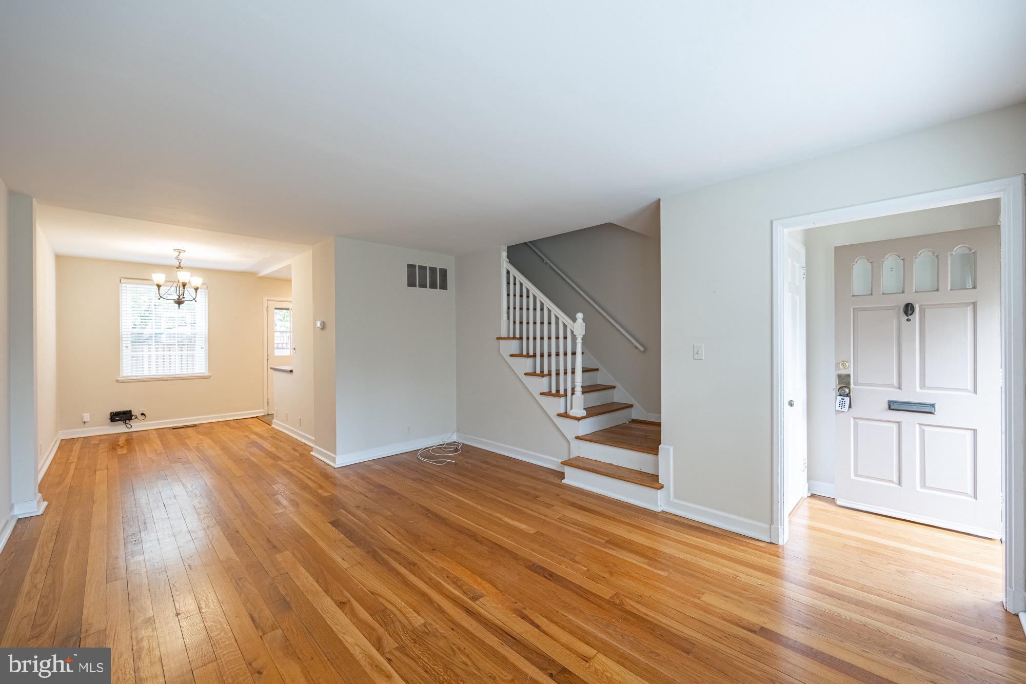 FAIRLINGTON MEADOWS - Residential Lease