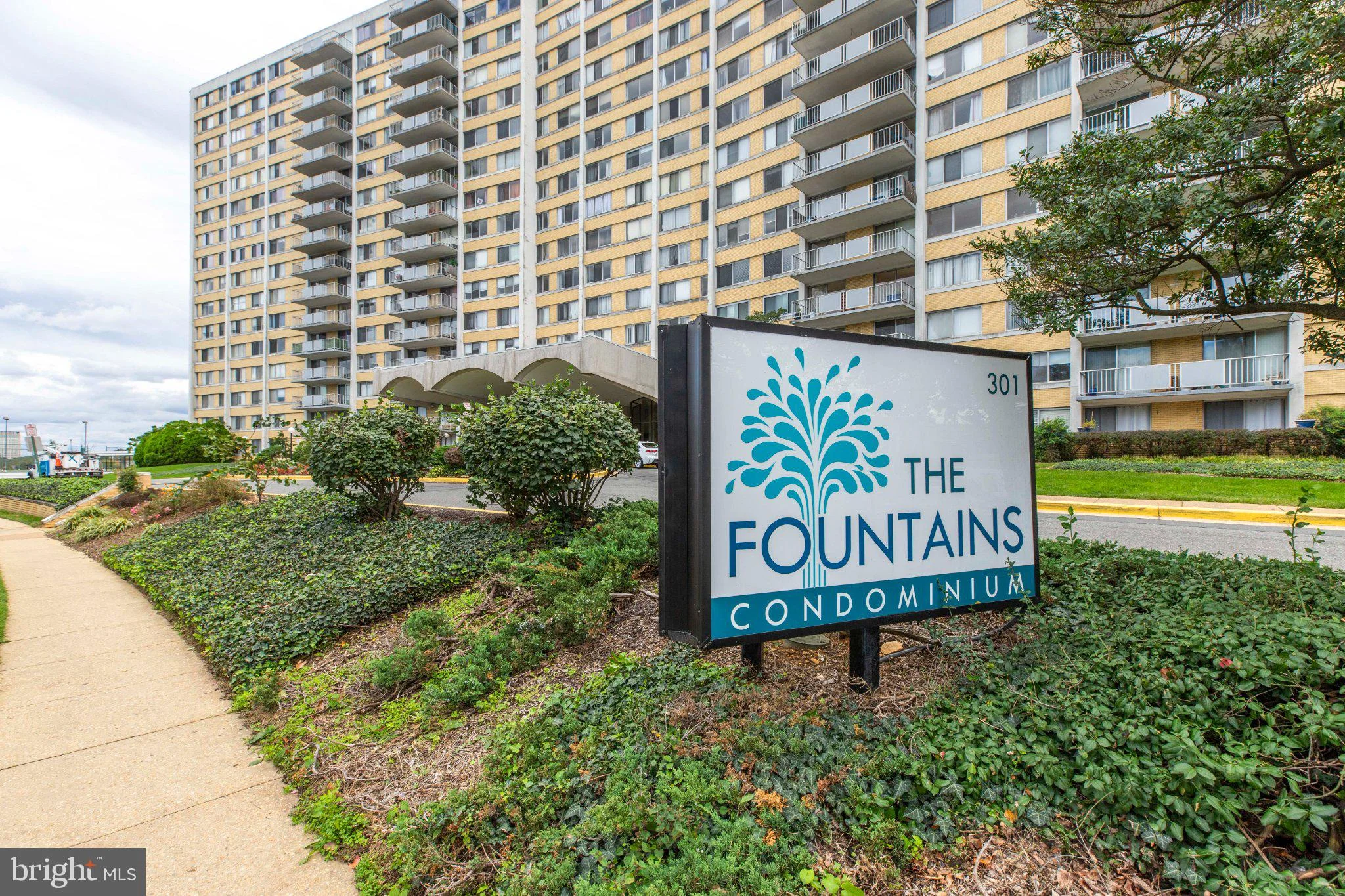 301 N Beauregard Street Unit 202