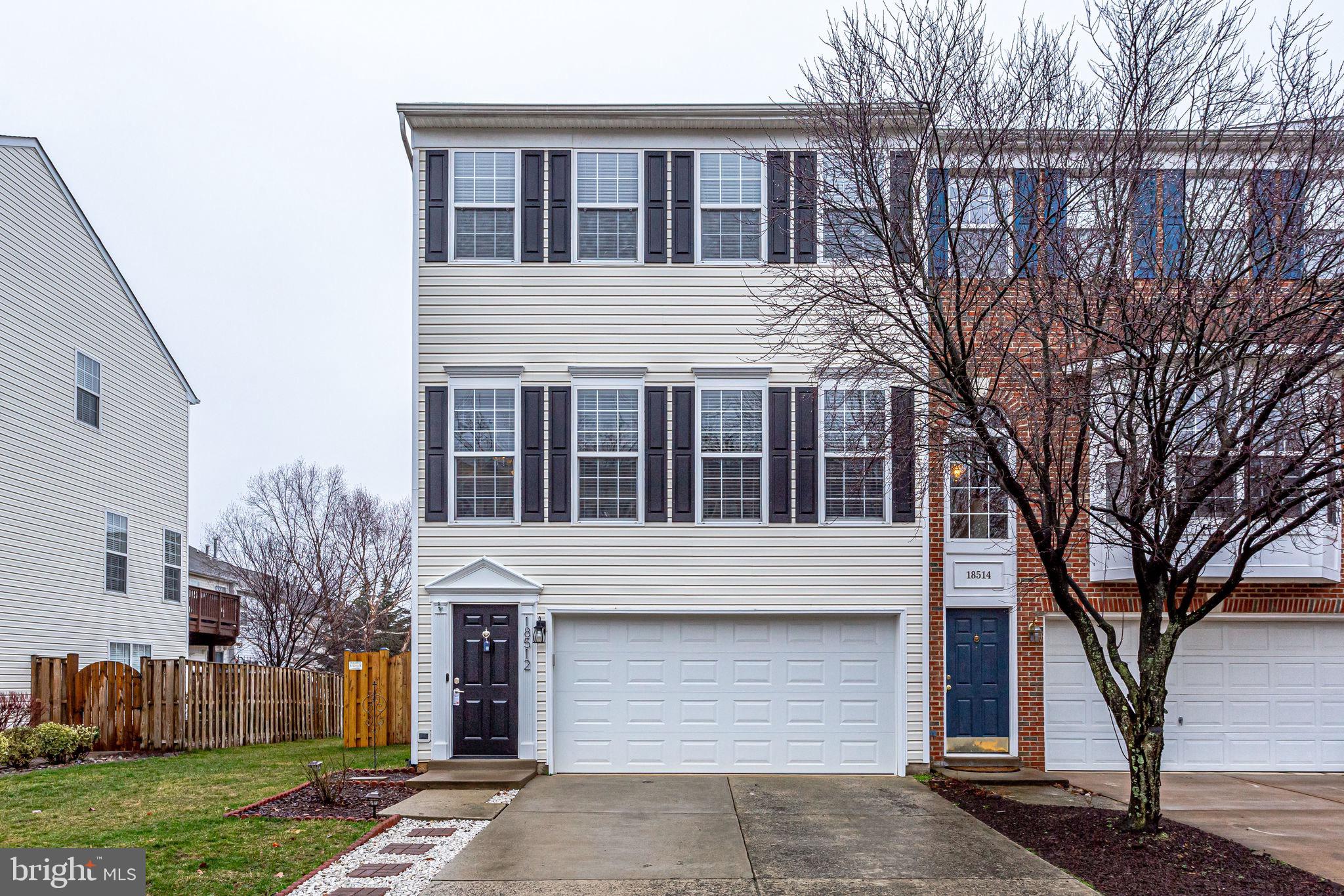 SPRING LAKES - Residential Lease