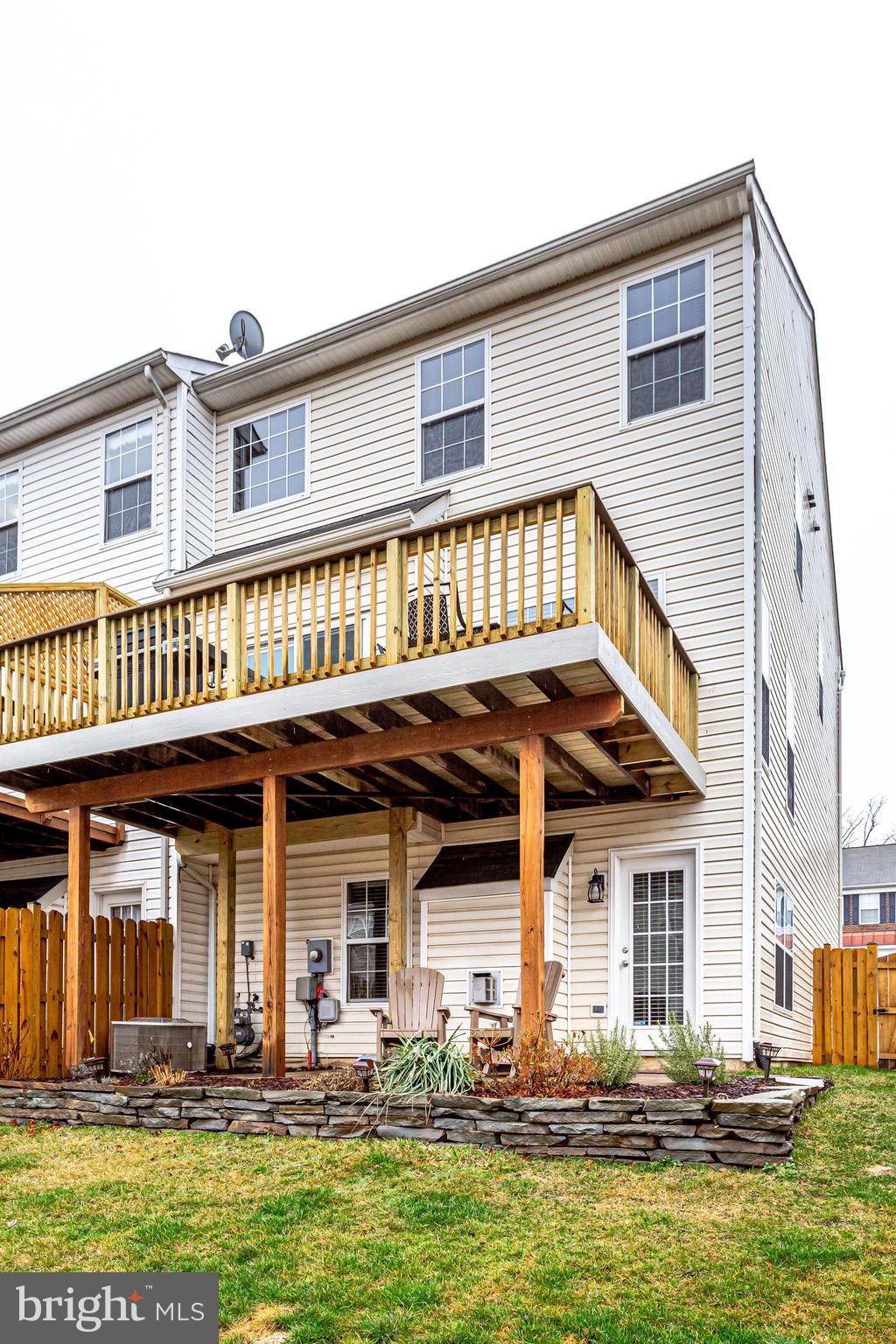 SPRING LAKES - Residential Lease