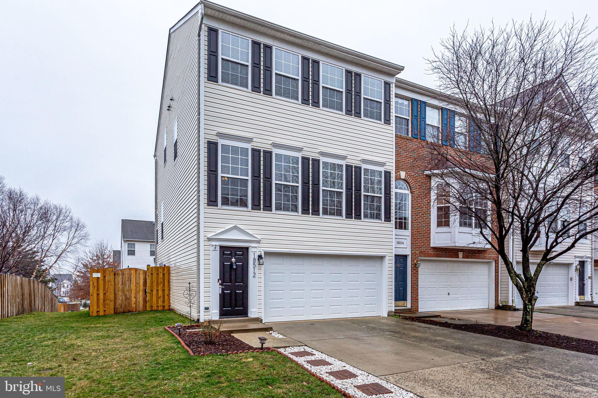 SPRING LAKES - Residential Lease