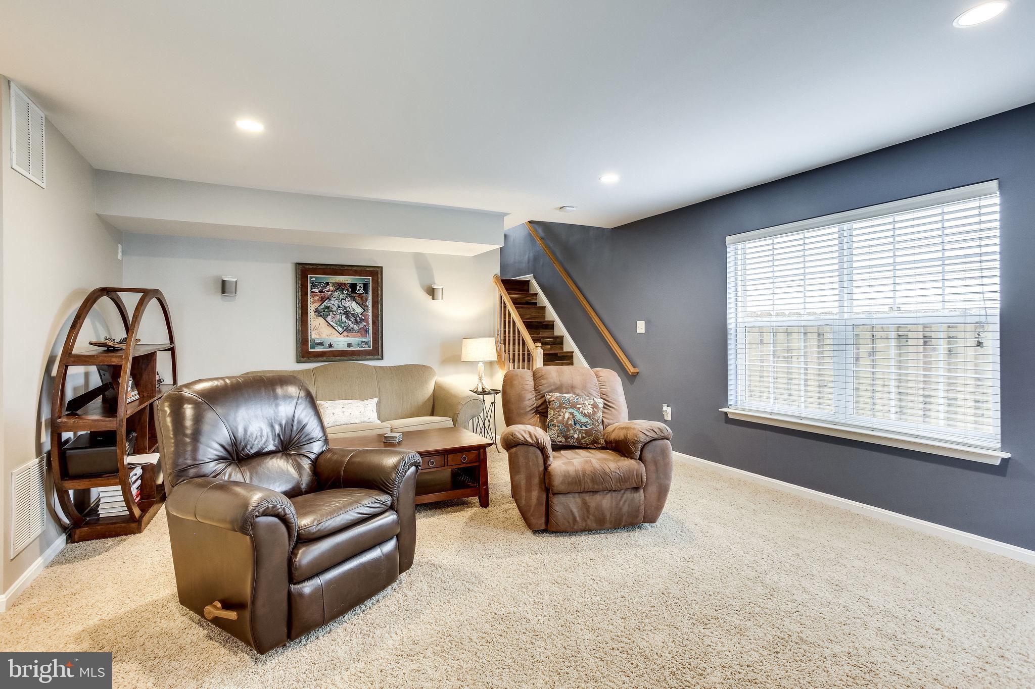 SPRING LAKES - Residential Lease