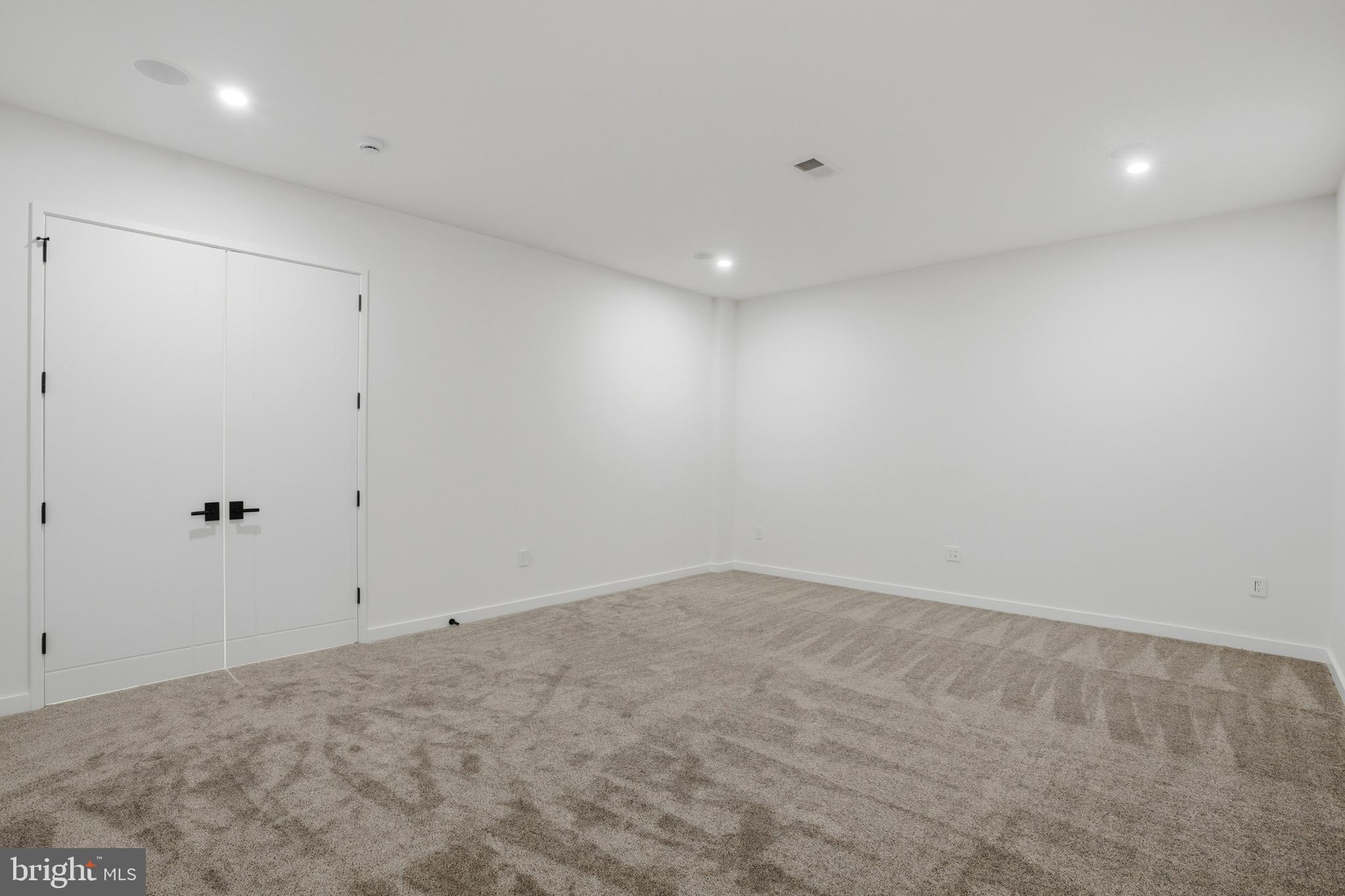 WEST LEWINSVILLE HEIGHTS - Residential