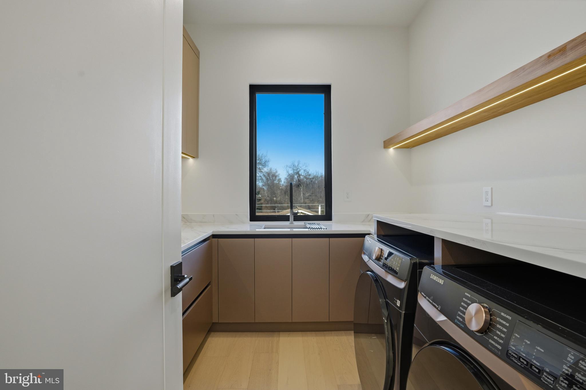 WEST LEWINSVILLE HEIGHTS - Residential