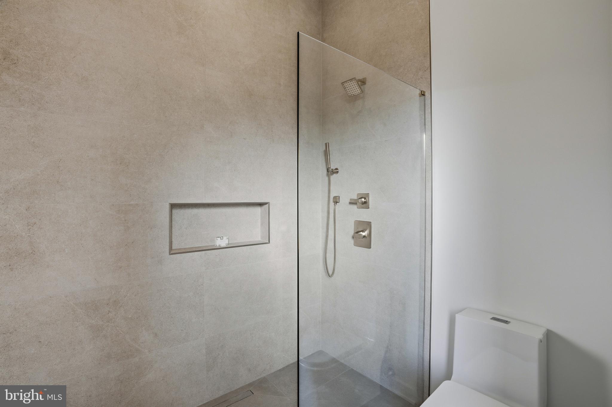 WEST LEWINSVILLE HEIGHTS - Residential