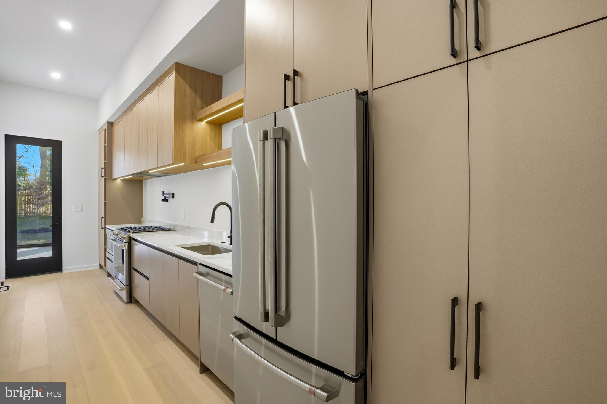 WEST LEWINSVILLE HEIGHTS - Residential