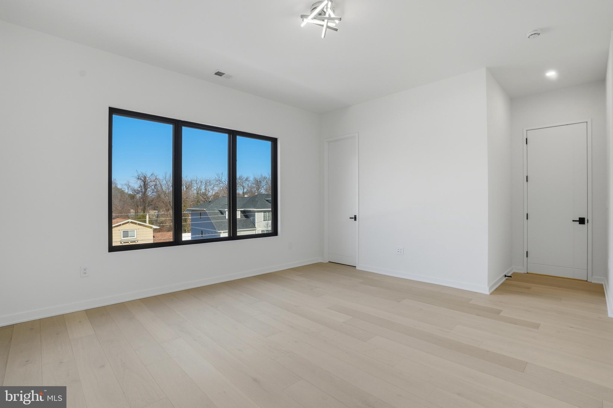 WEST LEWINSVILLE HEIGHTS - Residential