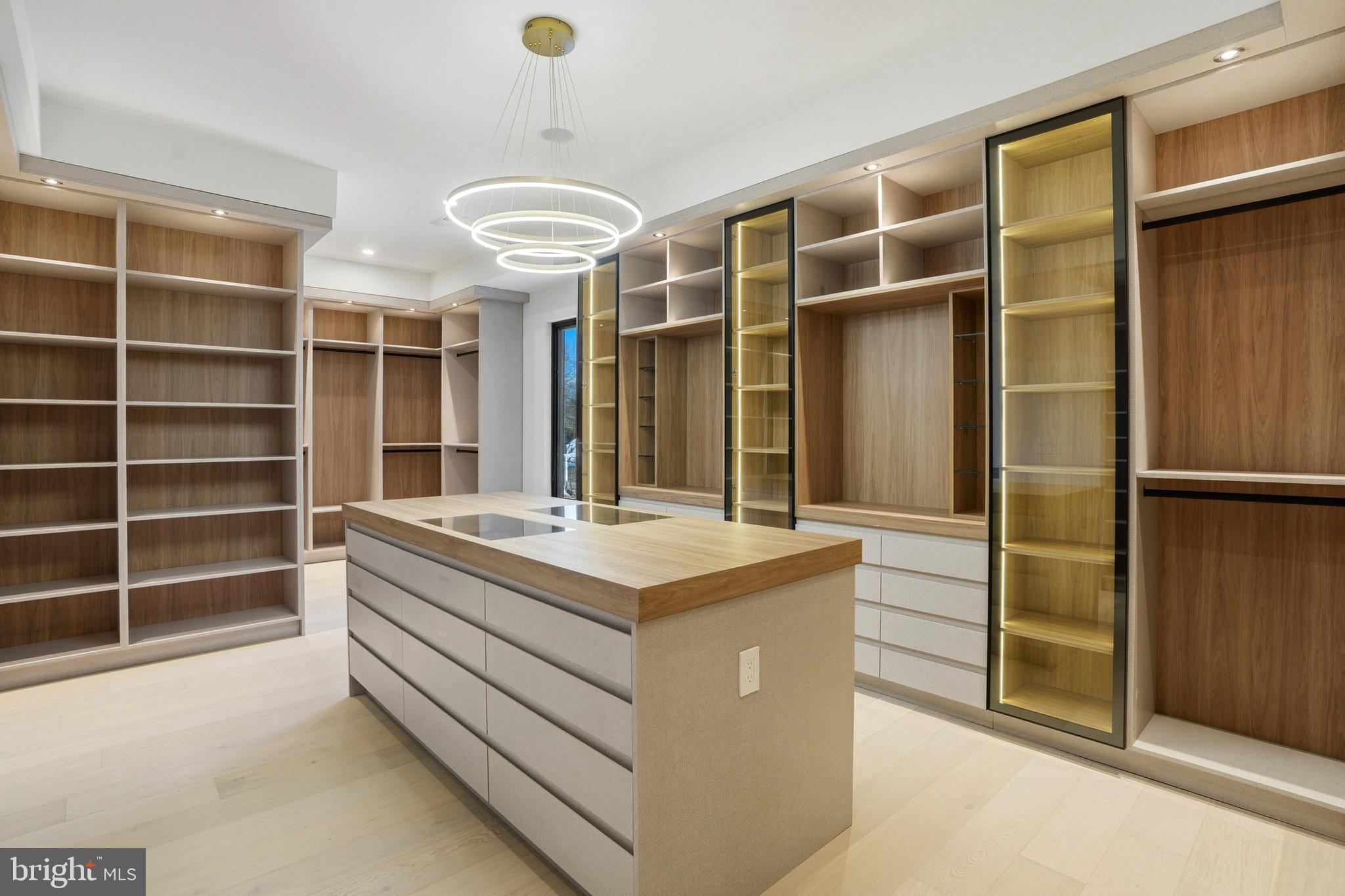 WEST LEWINSVILLE HEIGHTS - Residential