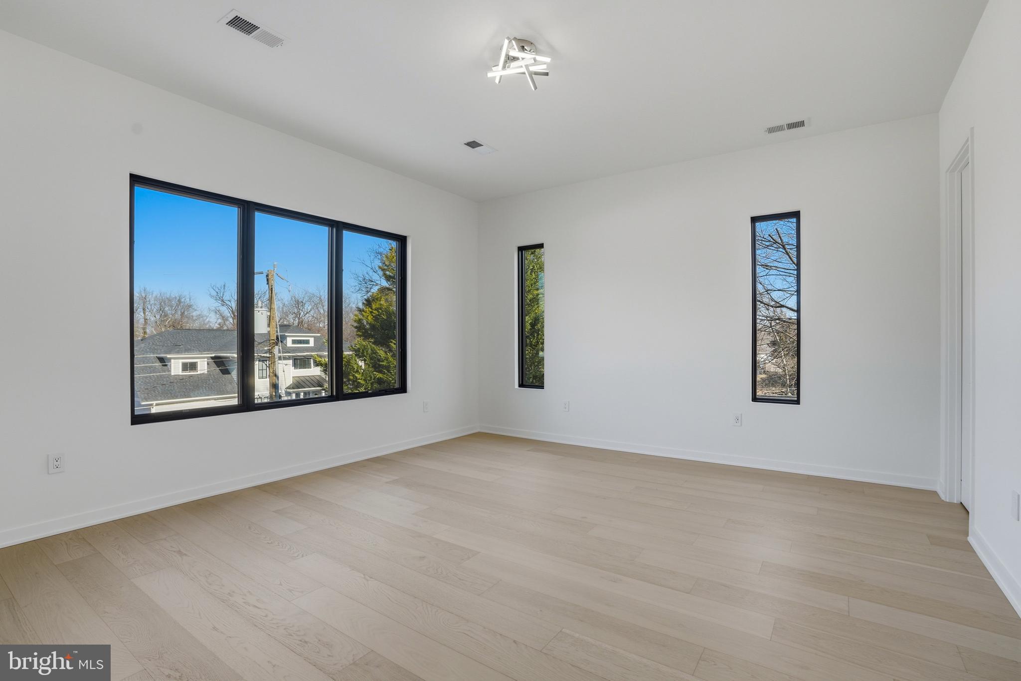 WEST LEWINSVILLE HEIGHTS - Residential