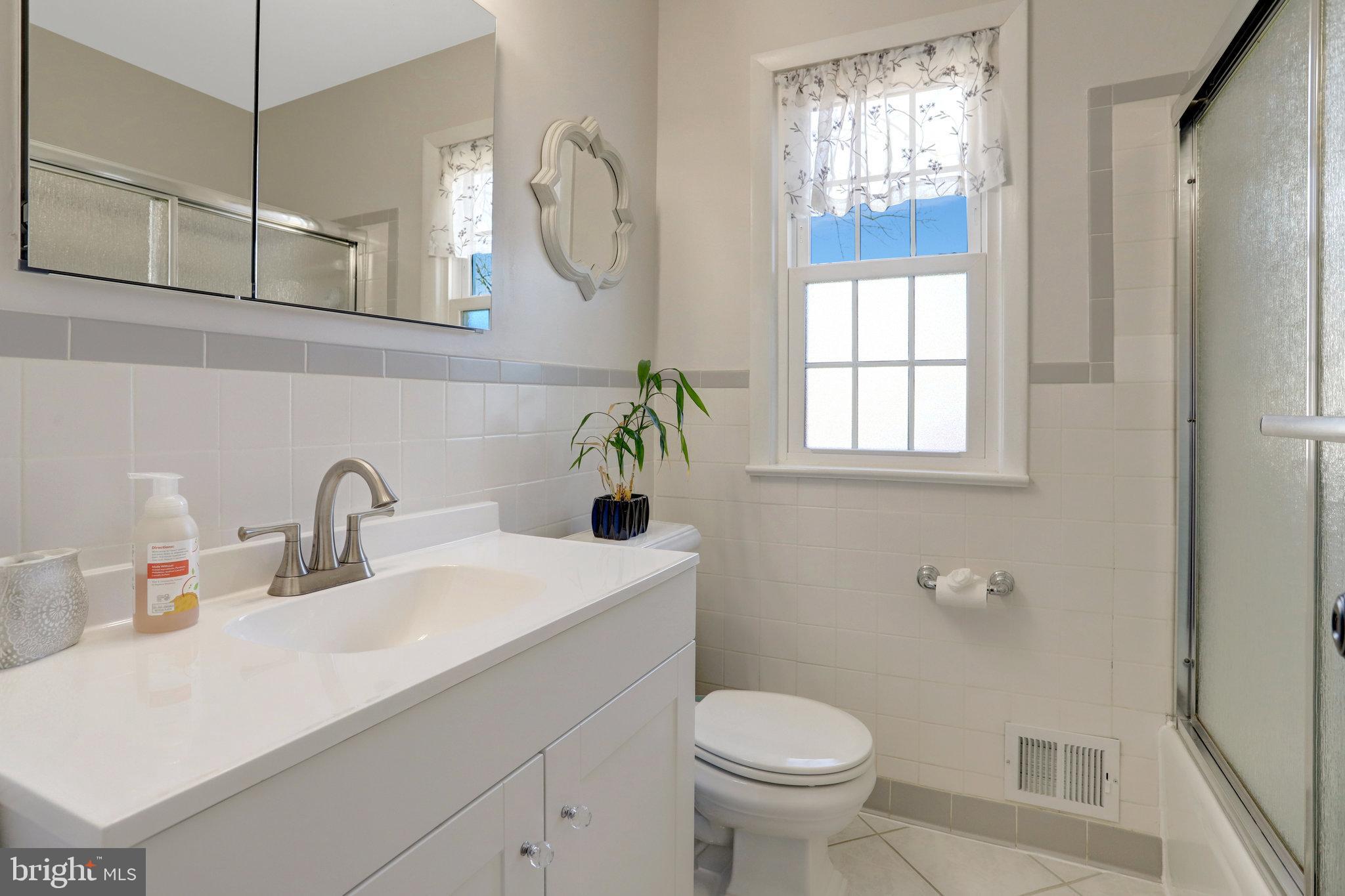 HOLLINDALE - Residential