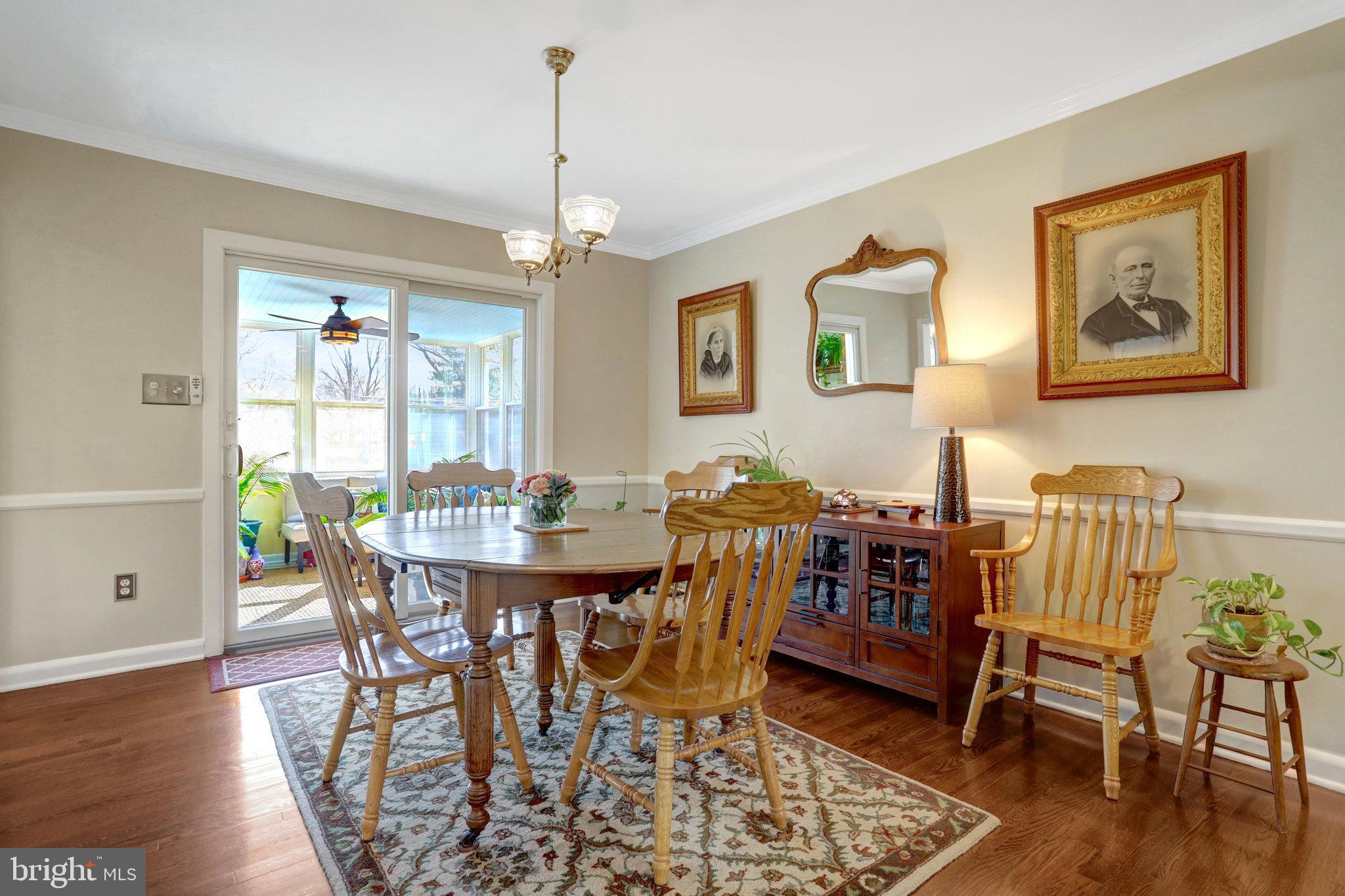 HOLLINDALE - Residential