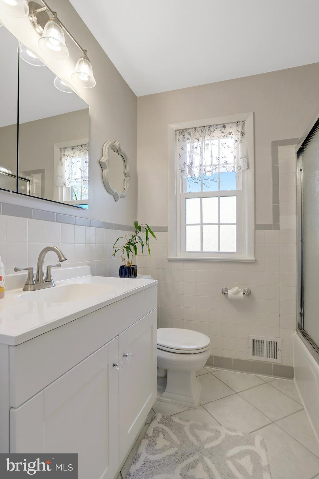 HOLLINDALE - Residential