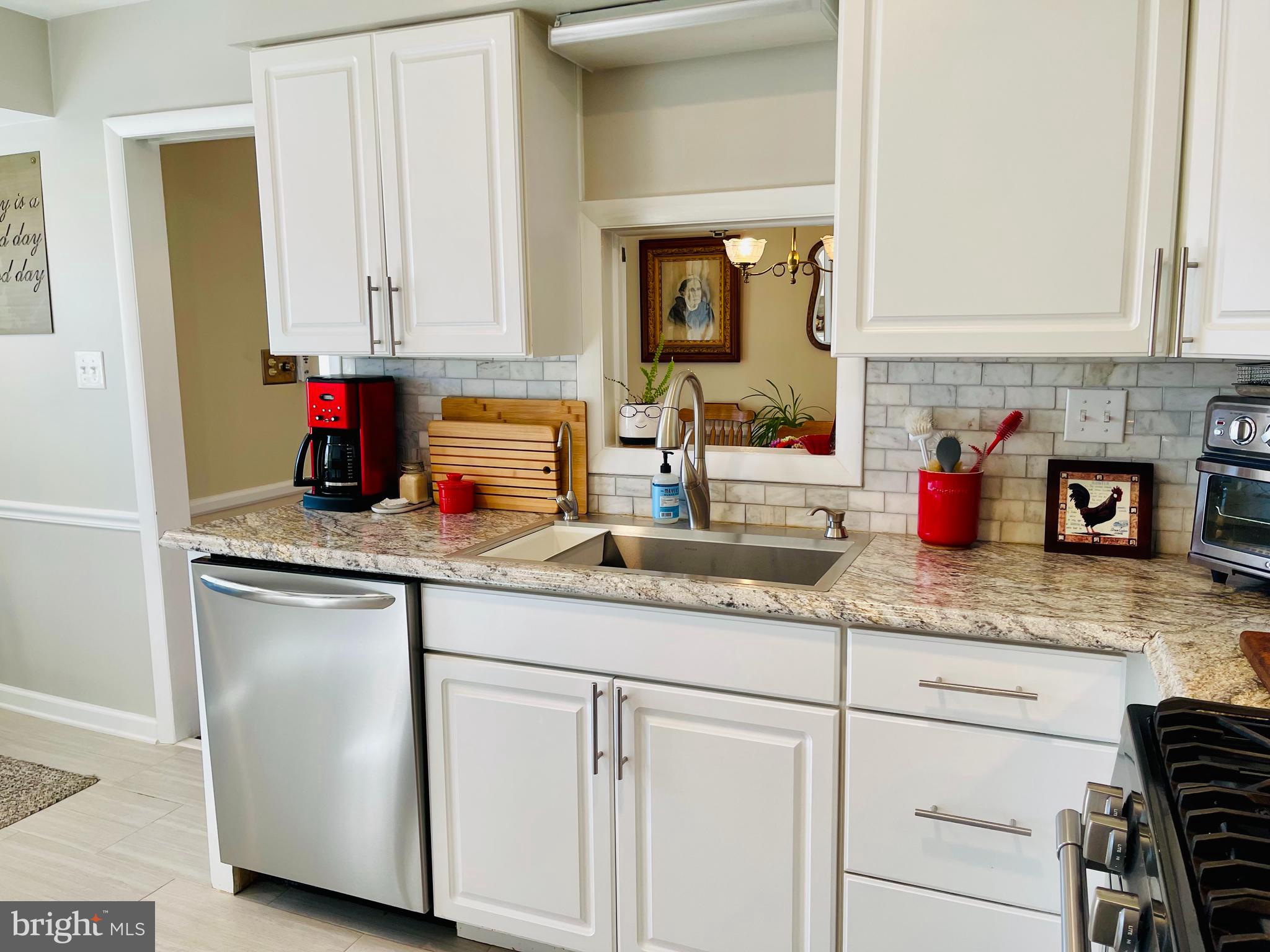 HOLLINDALE - Residential