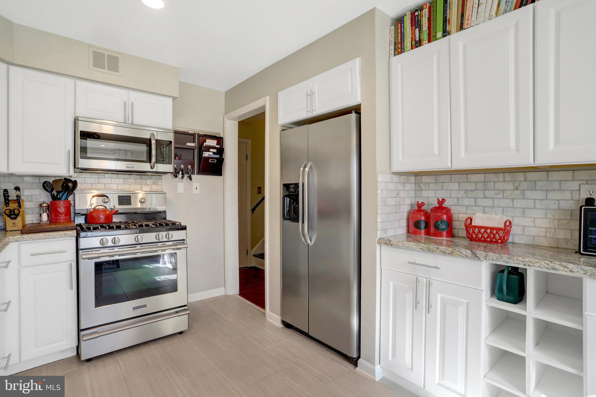 HOLLINDALE - Residential