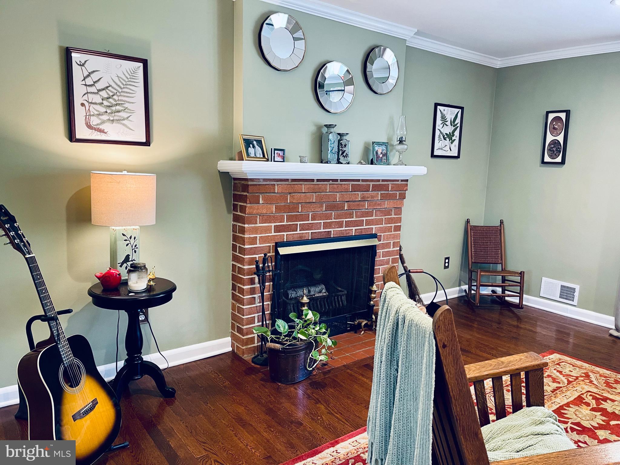 HOLLINDALE - Residential