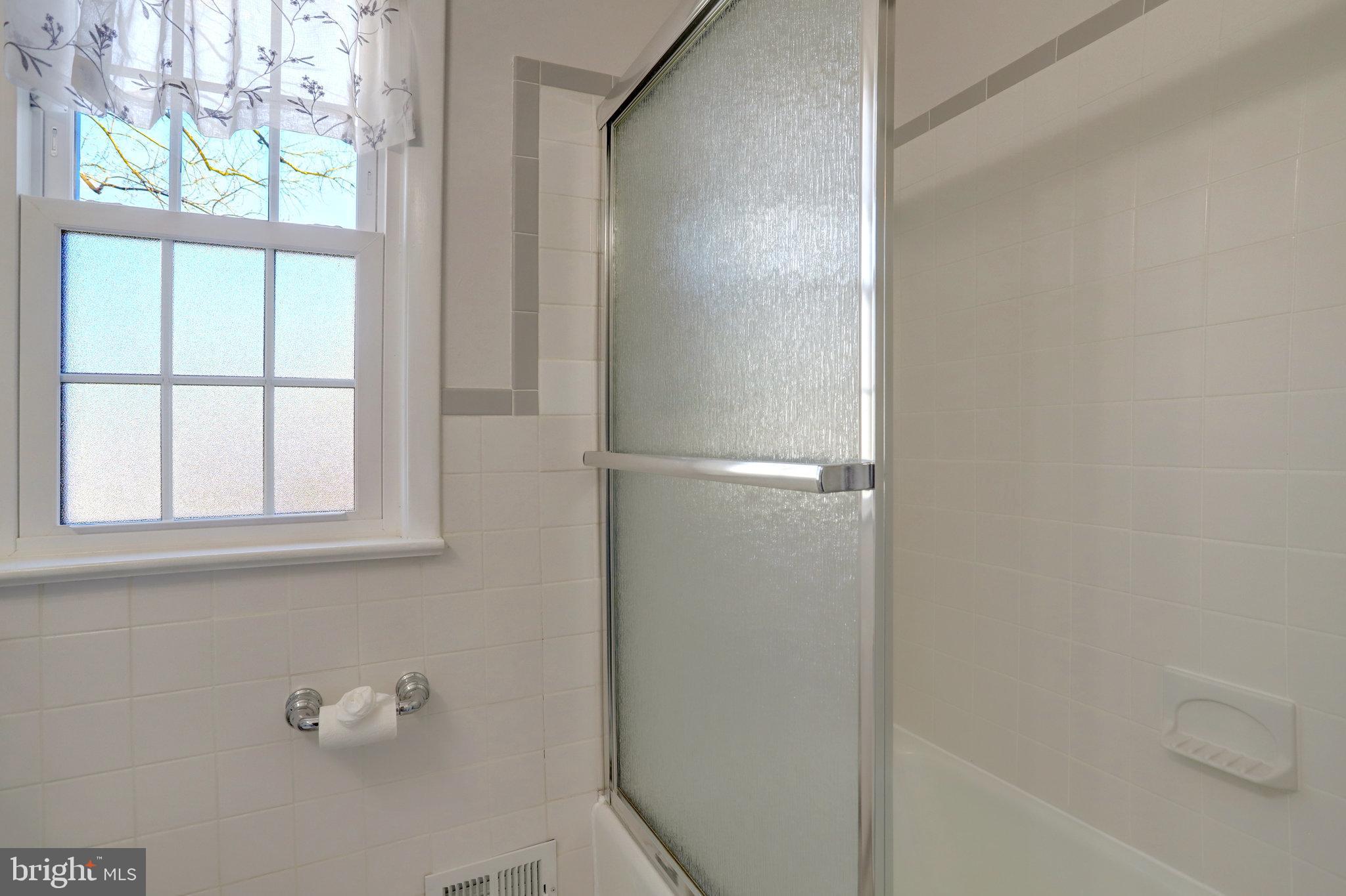 HOLLINDALE - Residential