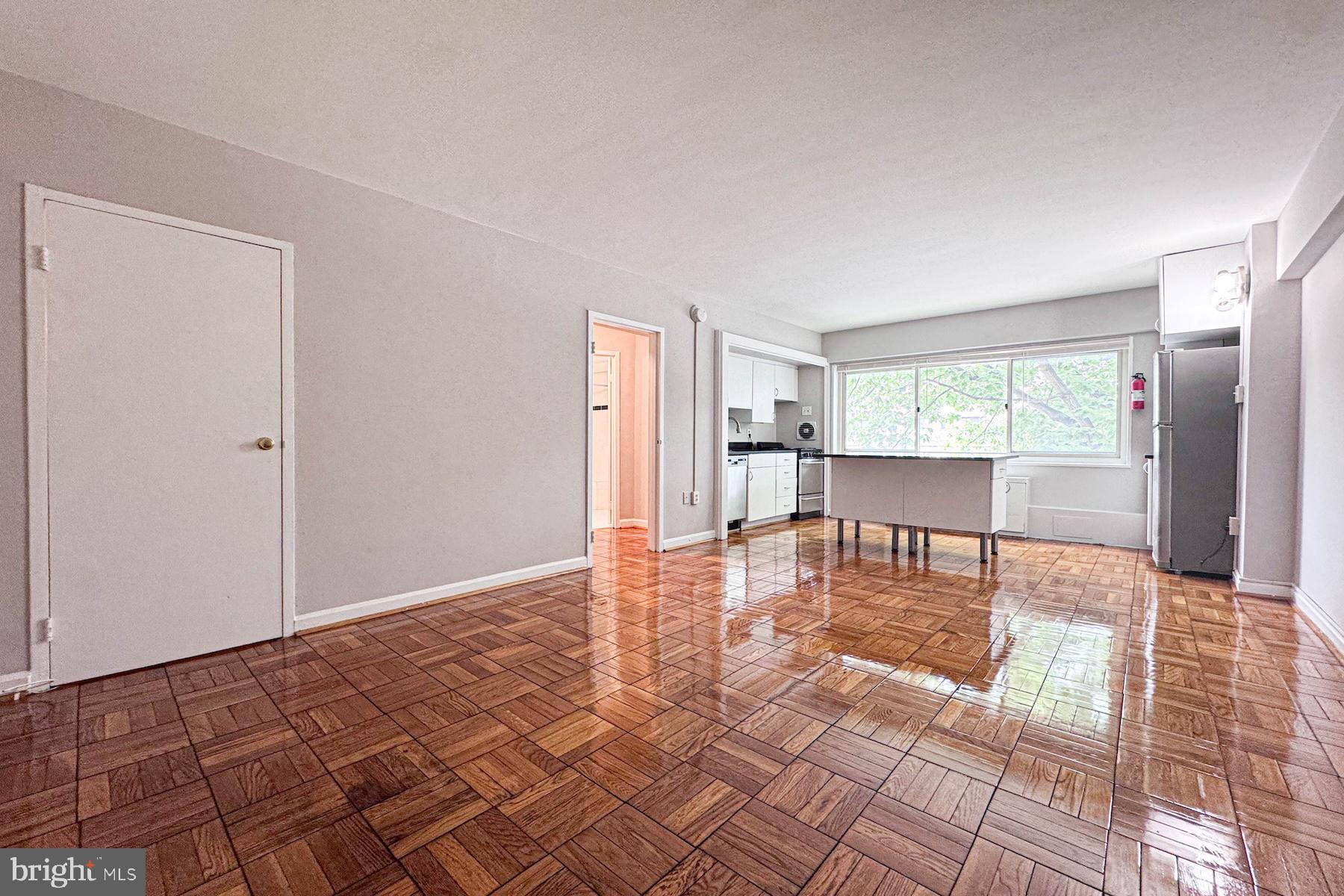 5315 CONNECTICUT AVENUE NW 310