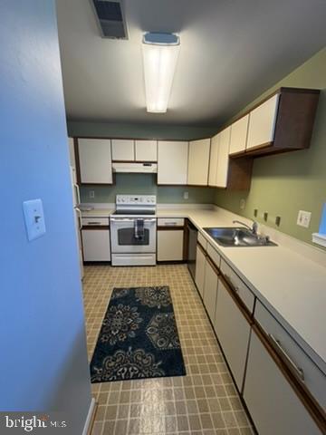 RIVERCHASE - Residential