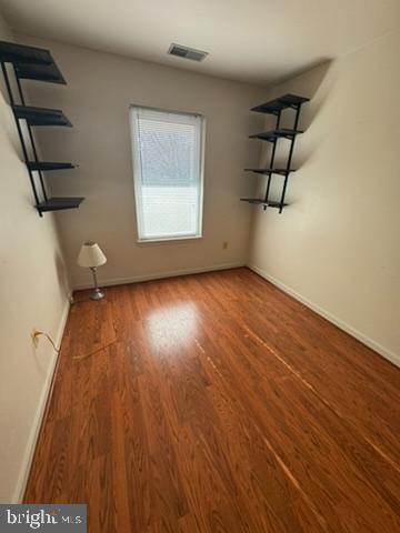 RIVERCHASE - Residential