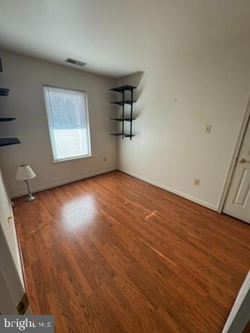 RIVERCHASE - Residential