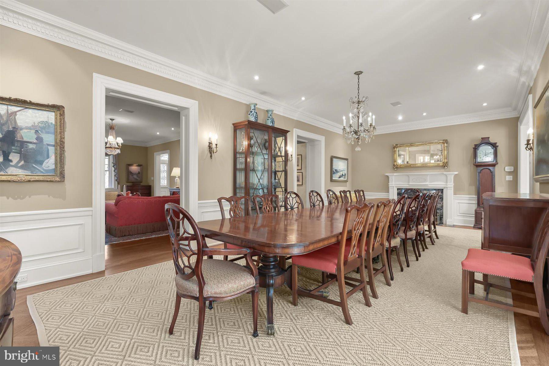 CHEVY CHASE - Residential