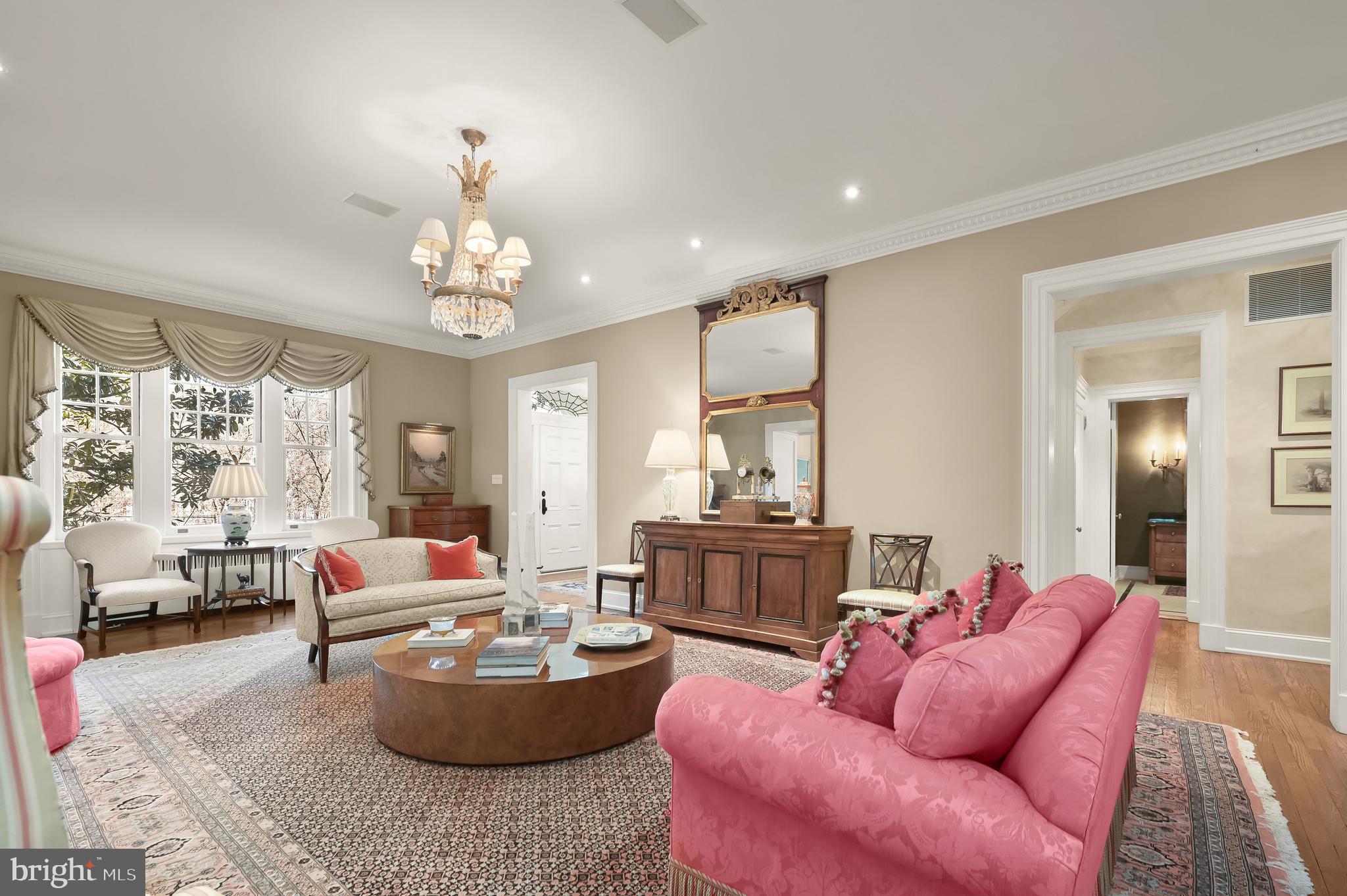 CHEVY CHASE - Residential