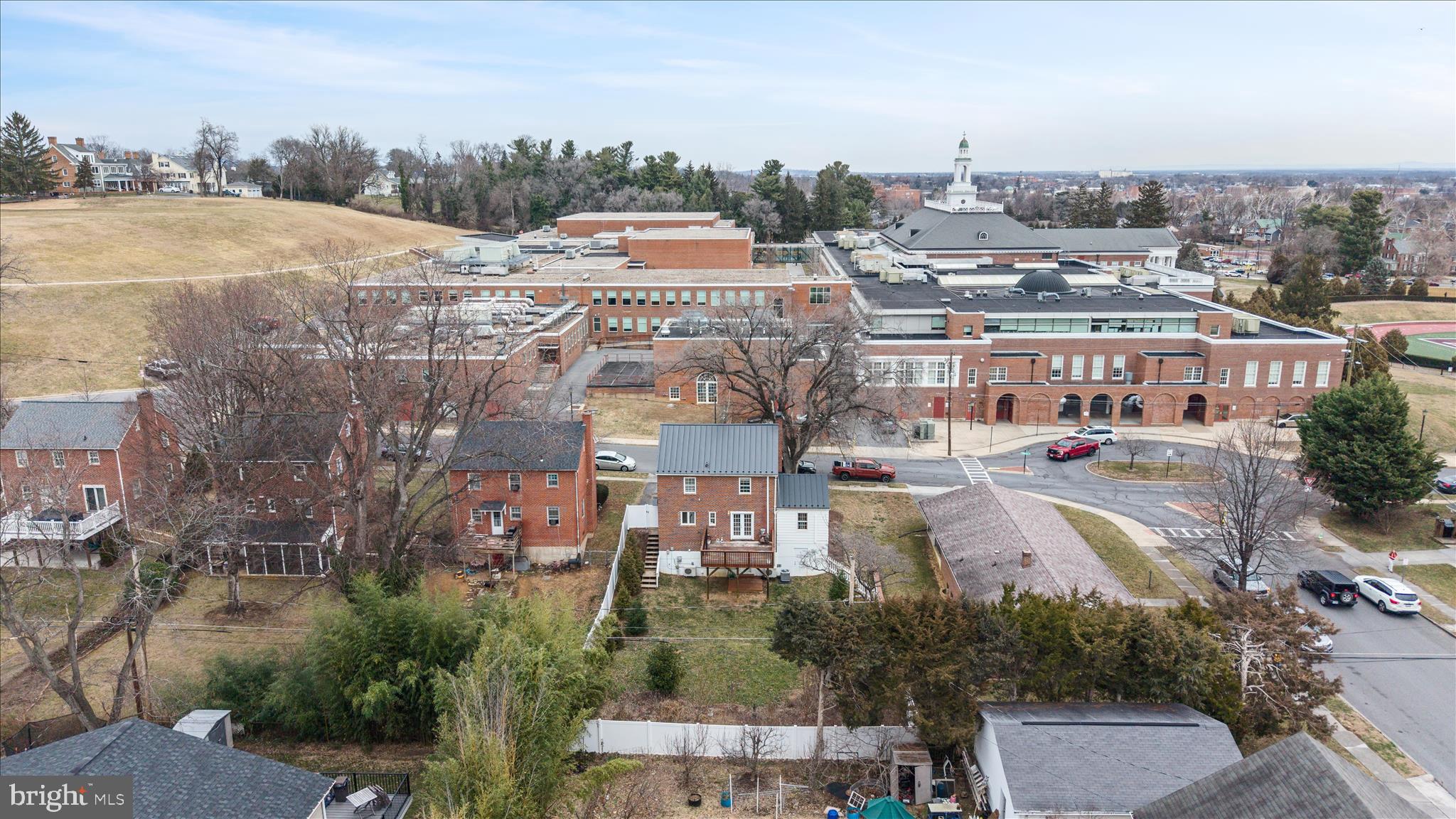 WINCHESTER CITY - Residential