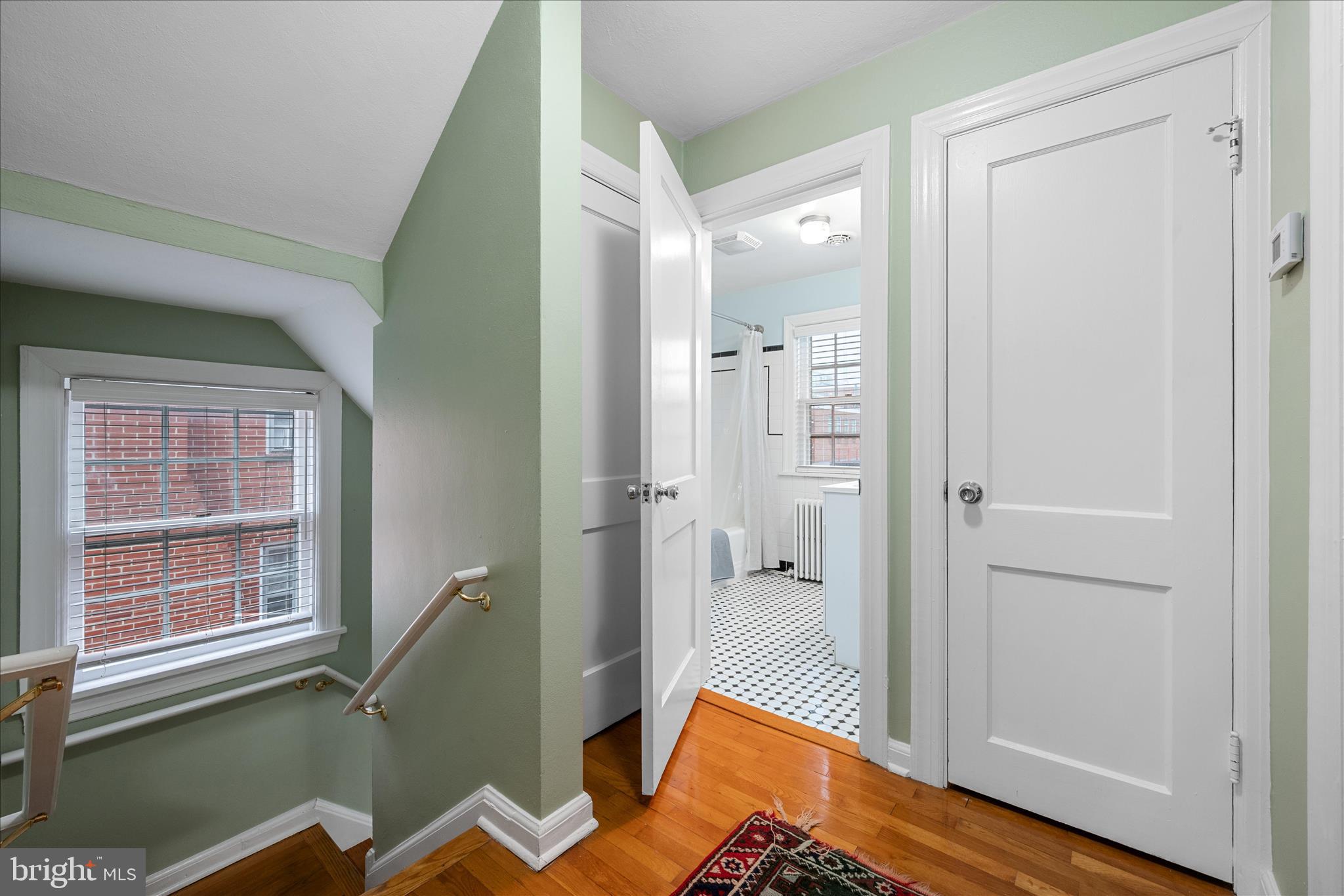 WINCHESTER CITY - Residential