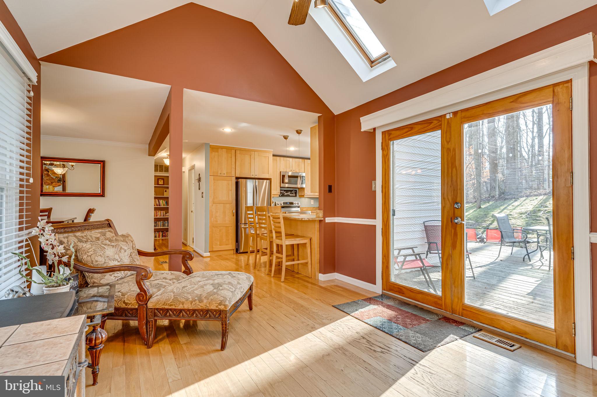 PARIS ESTATES - Residential