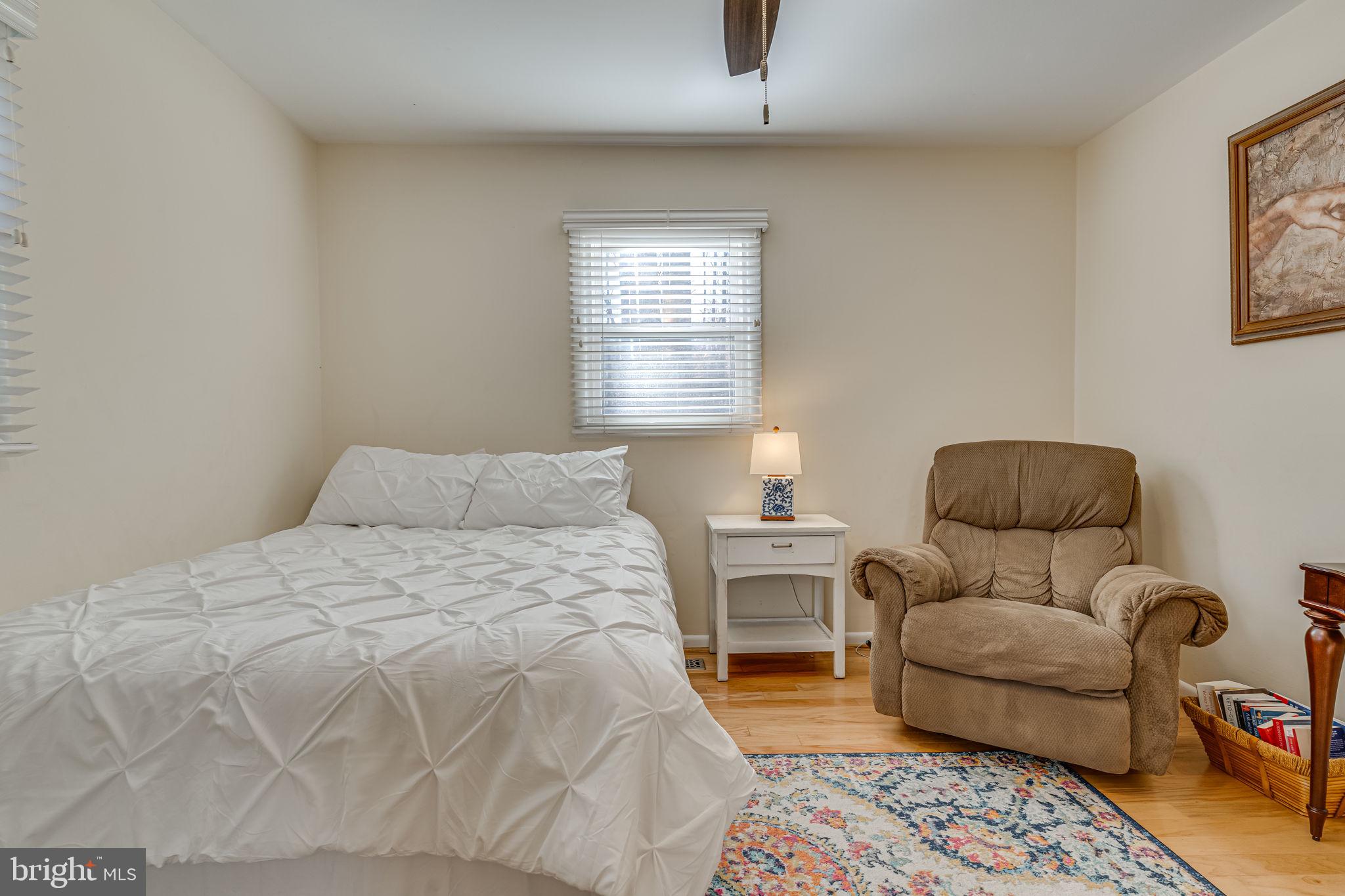 PARIS ESTATES - Residential