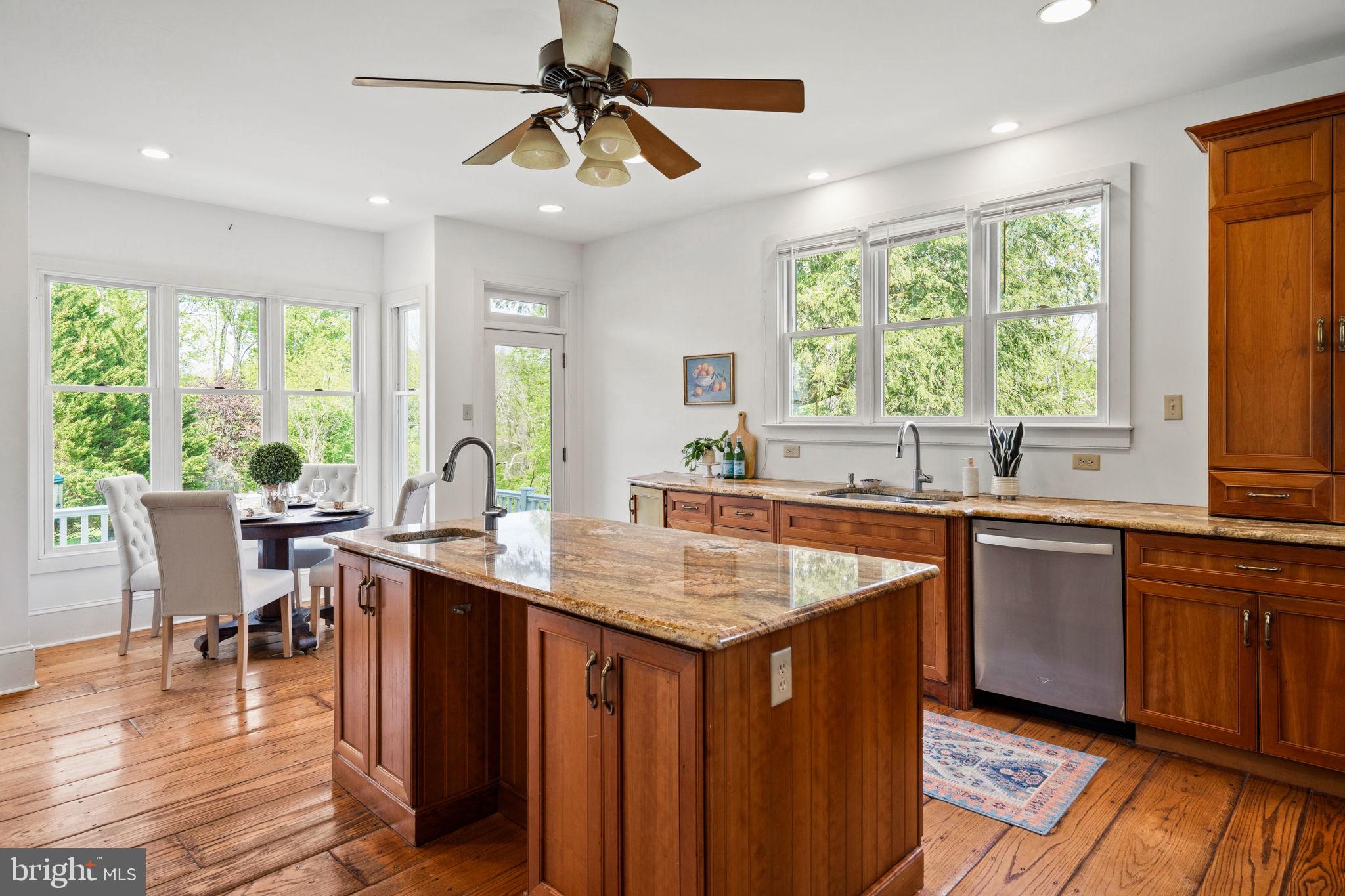 INDIAN SPRINGS - Residential