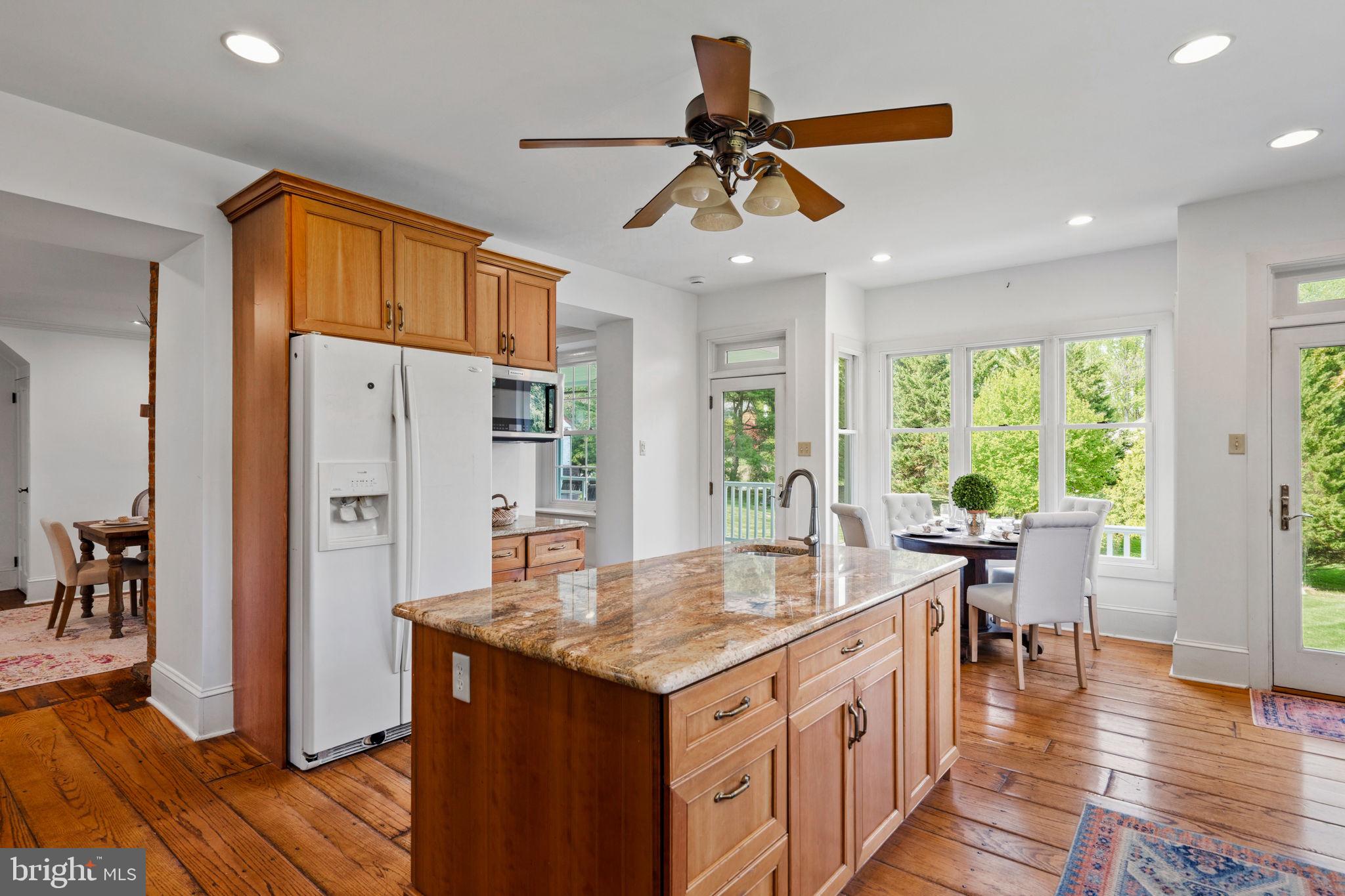 INDIAN SPRINGS - Residential
