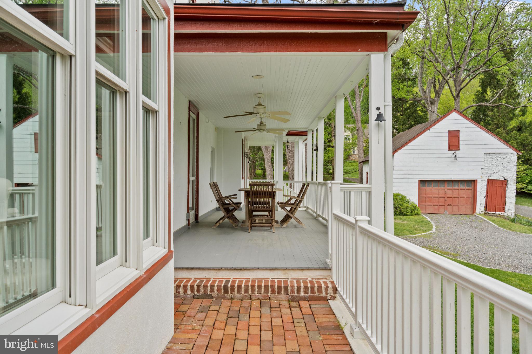 INDIAN SPRINGS - Residential